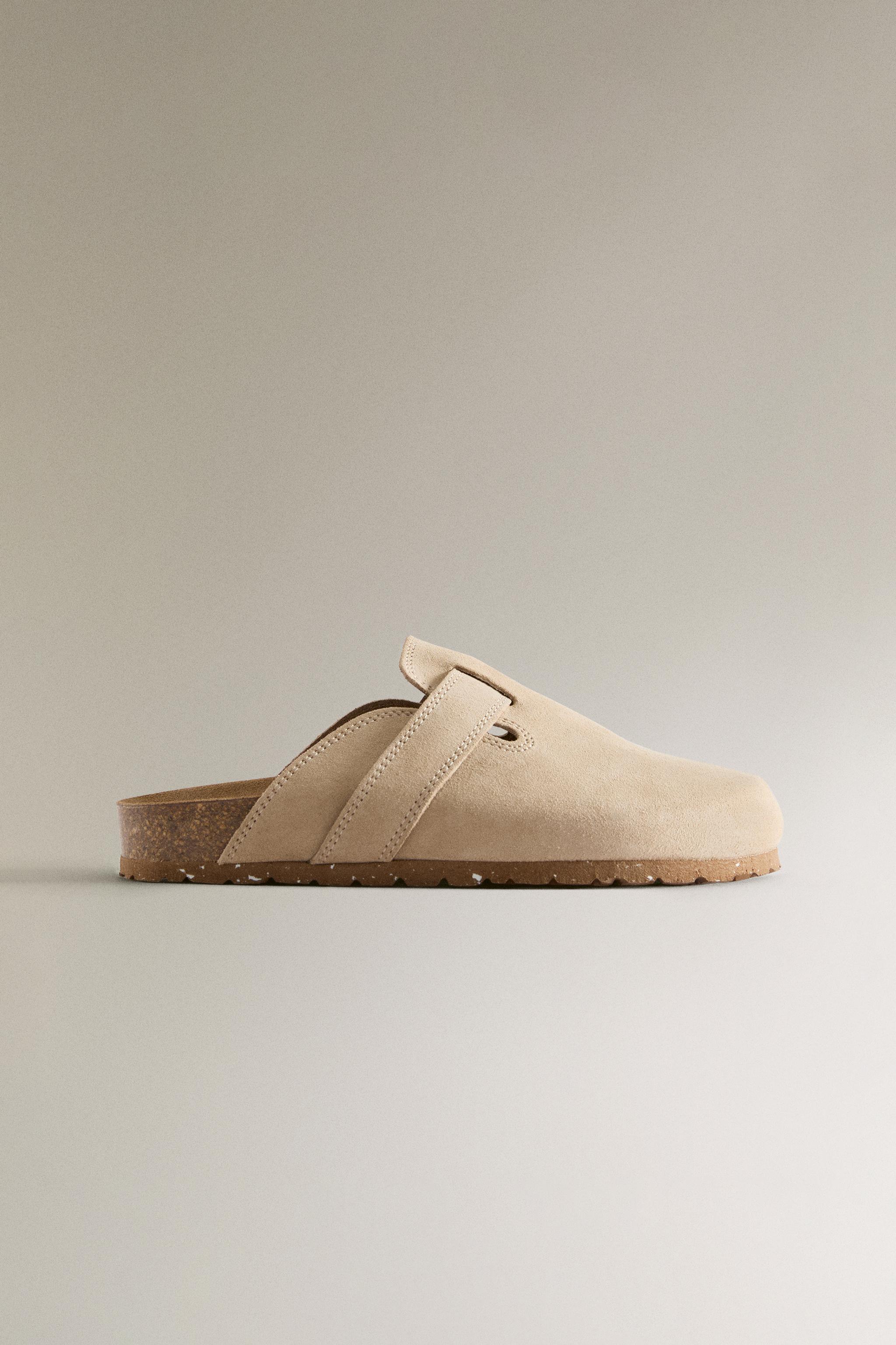 LEATHER CLOGS WITH STRAP