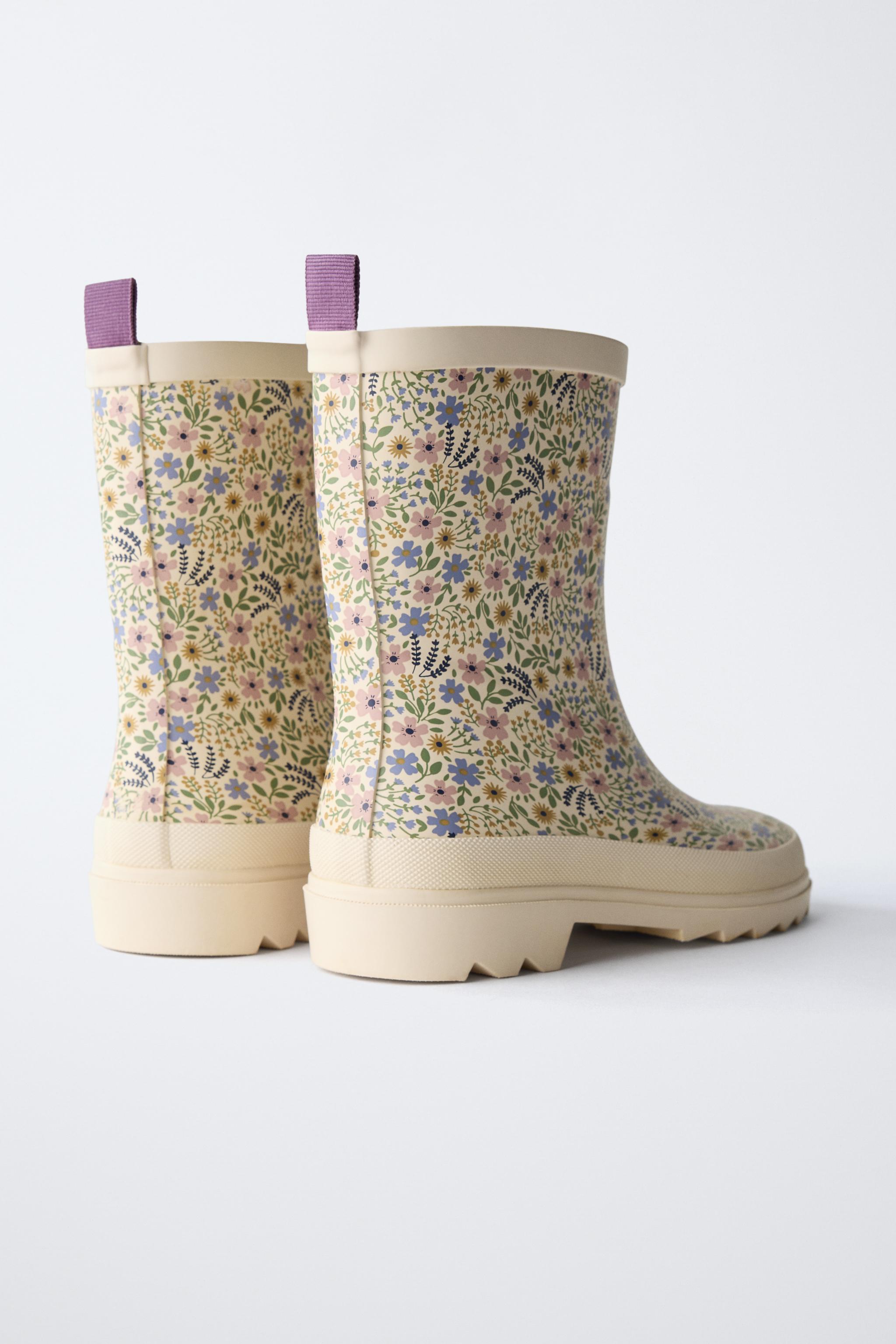 FLORAL RAIN BOOTS