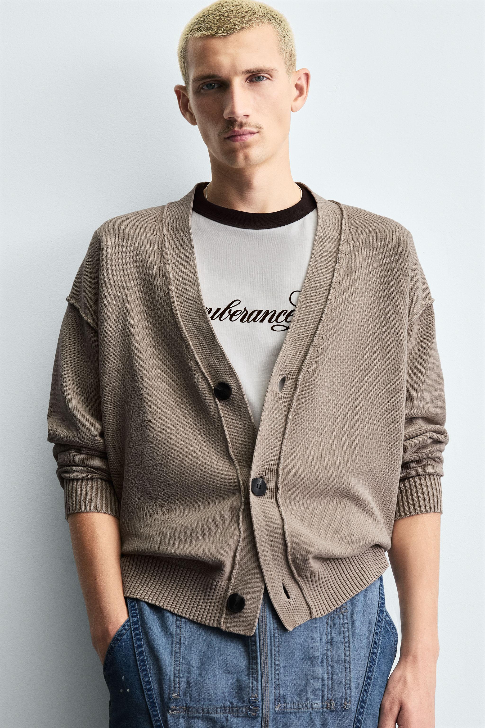 REVERSIBLE REVERSE EFFECT CARDIGAN