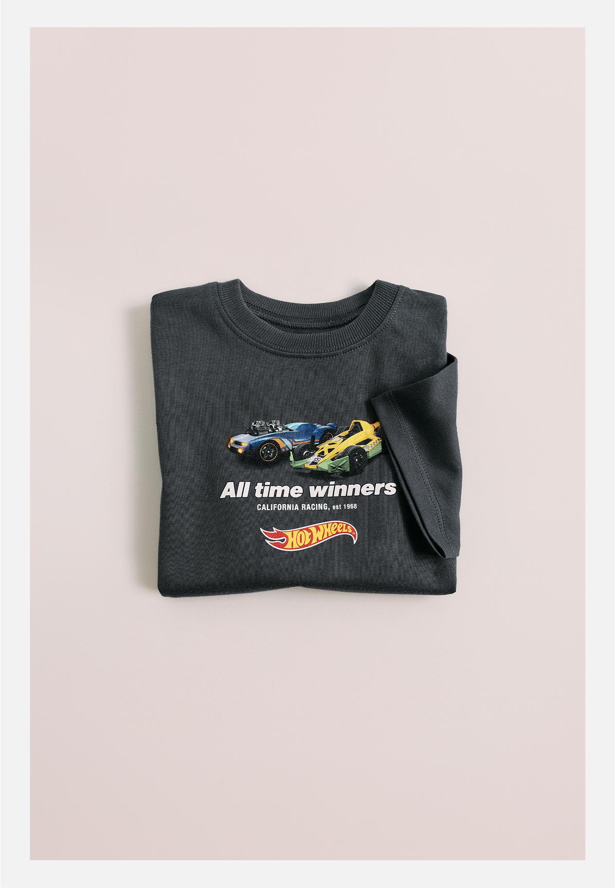HOT WHEELS ™ MATTEL CAR T-SHIRT