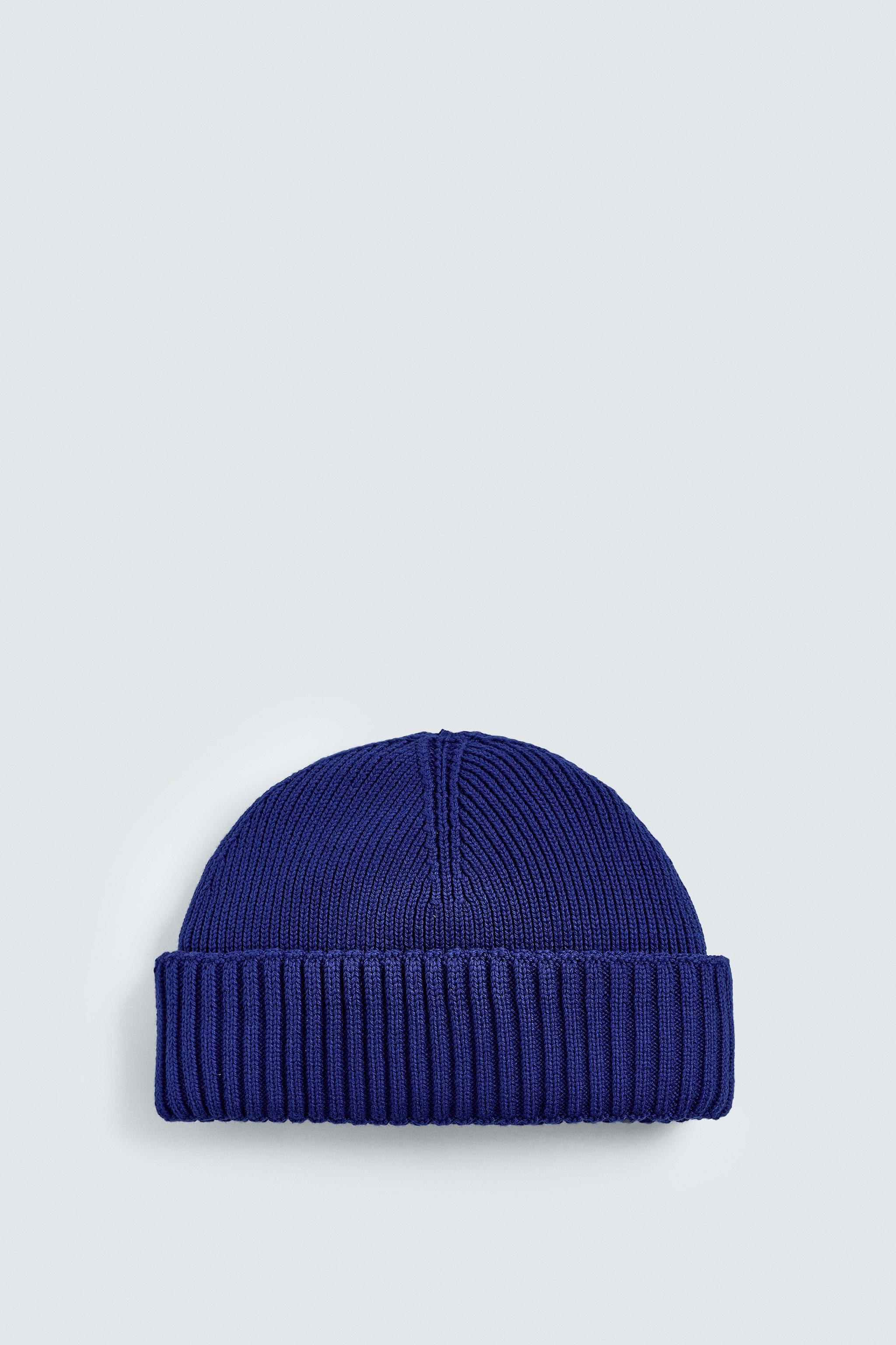 SHORT KNIT HAT