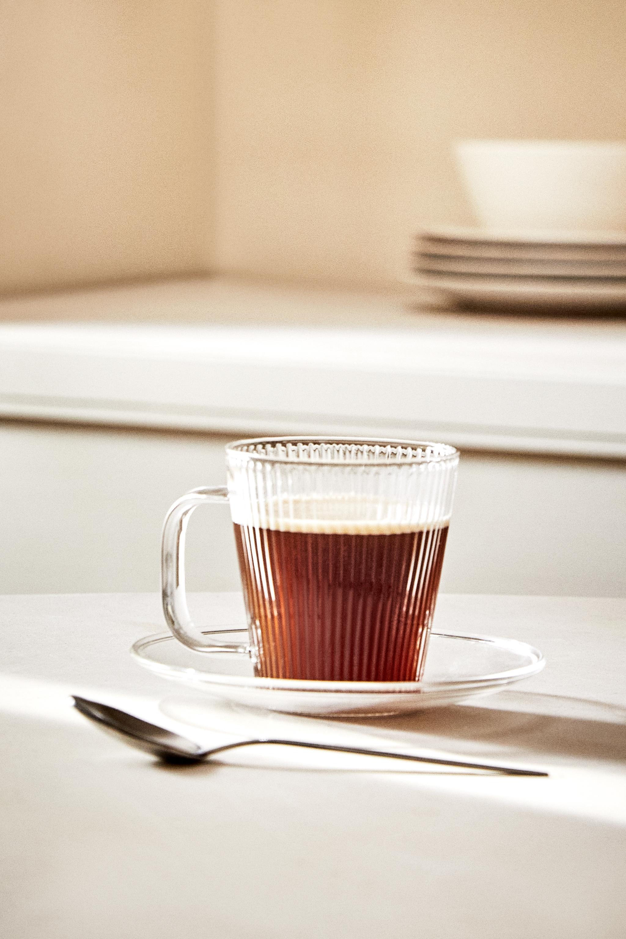 BOROSILICATE GLASS COFFEE CUP AND SAUCER