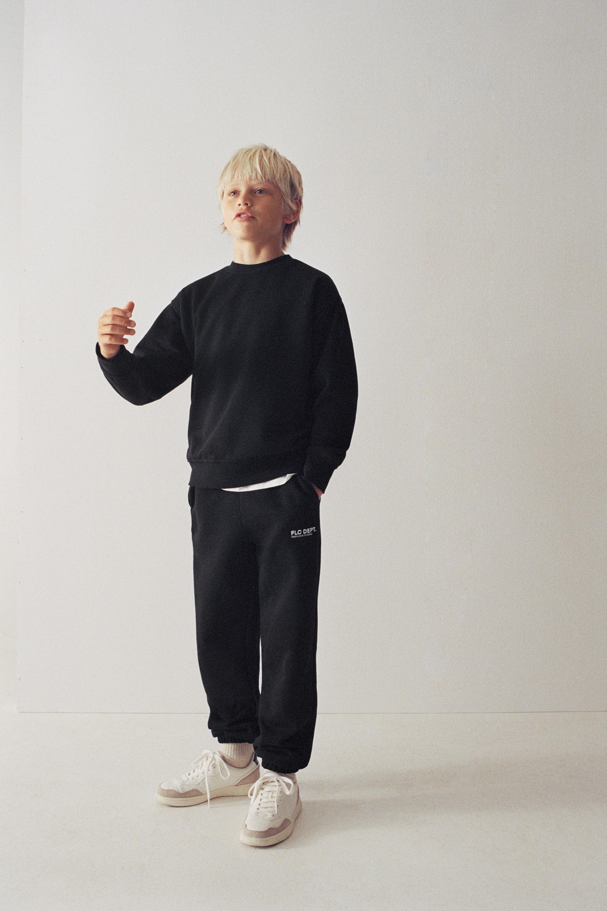 BASIC TEXT SWEATSHIRT