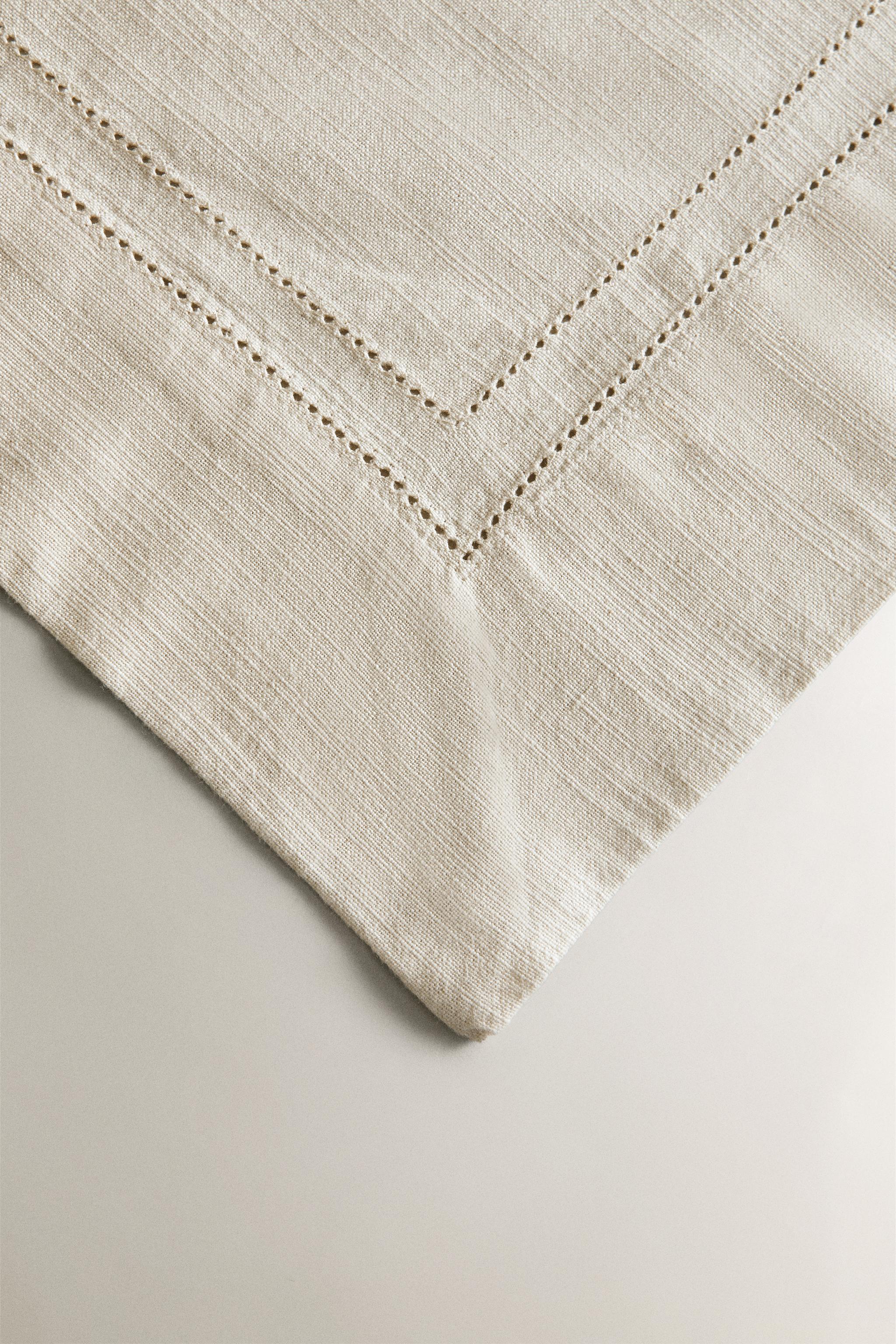 HEMSTITCHED COTTON TABLECLOTH