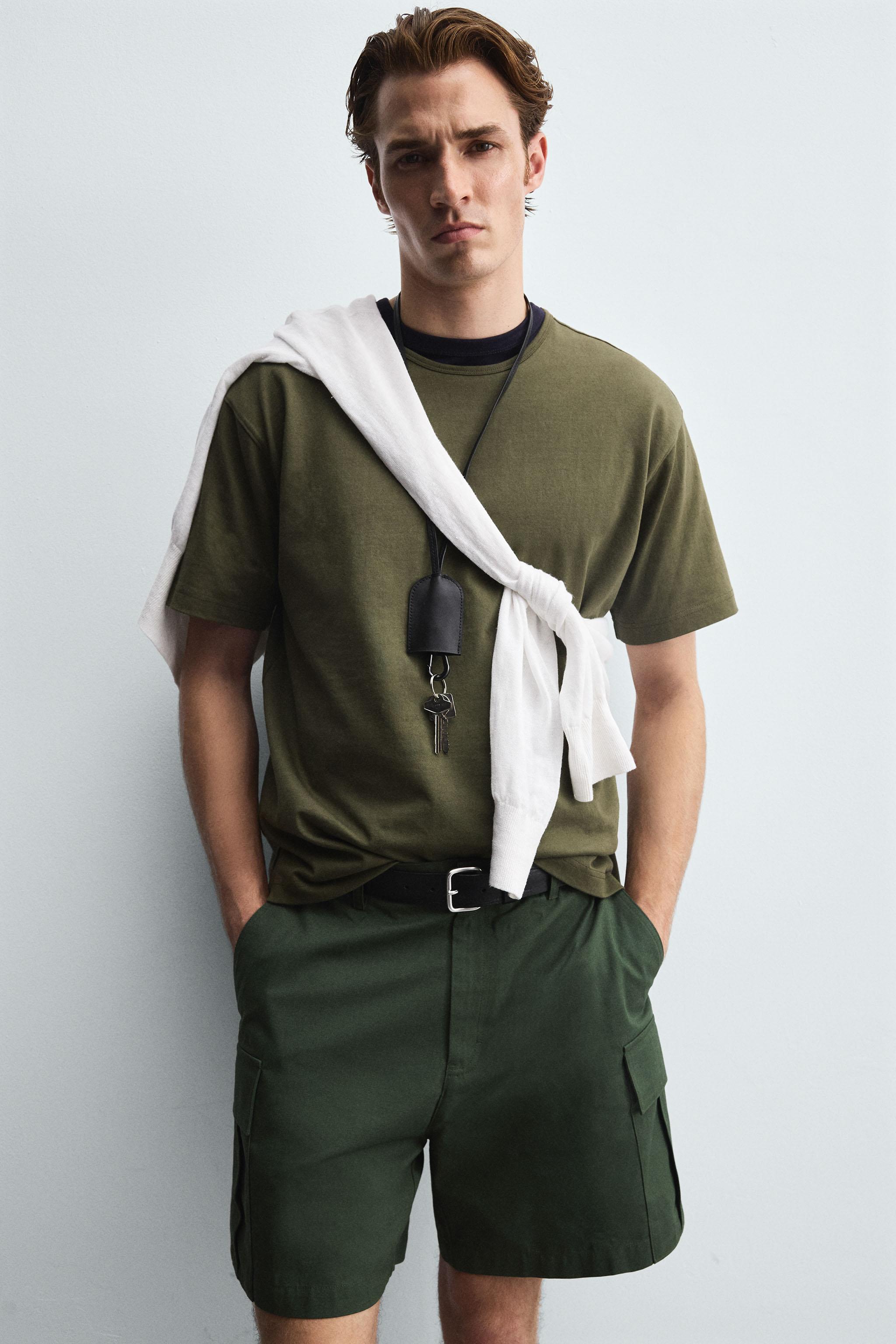REGULAR FIT CARGO SHORTS