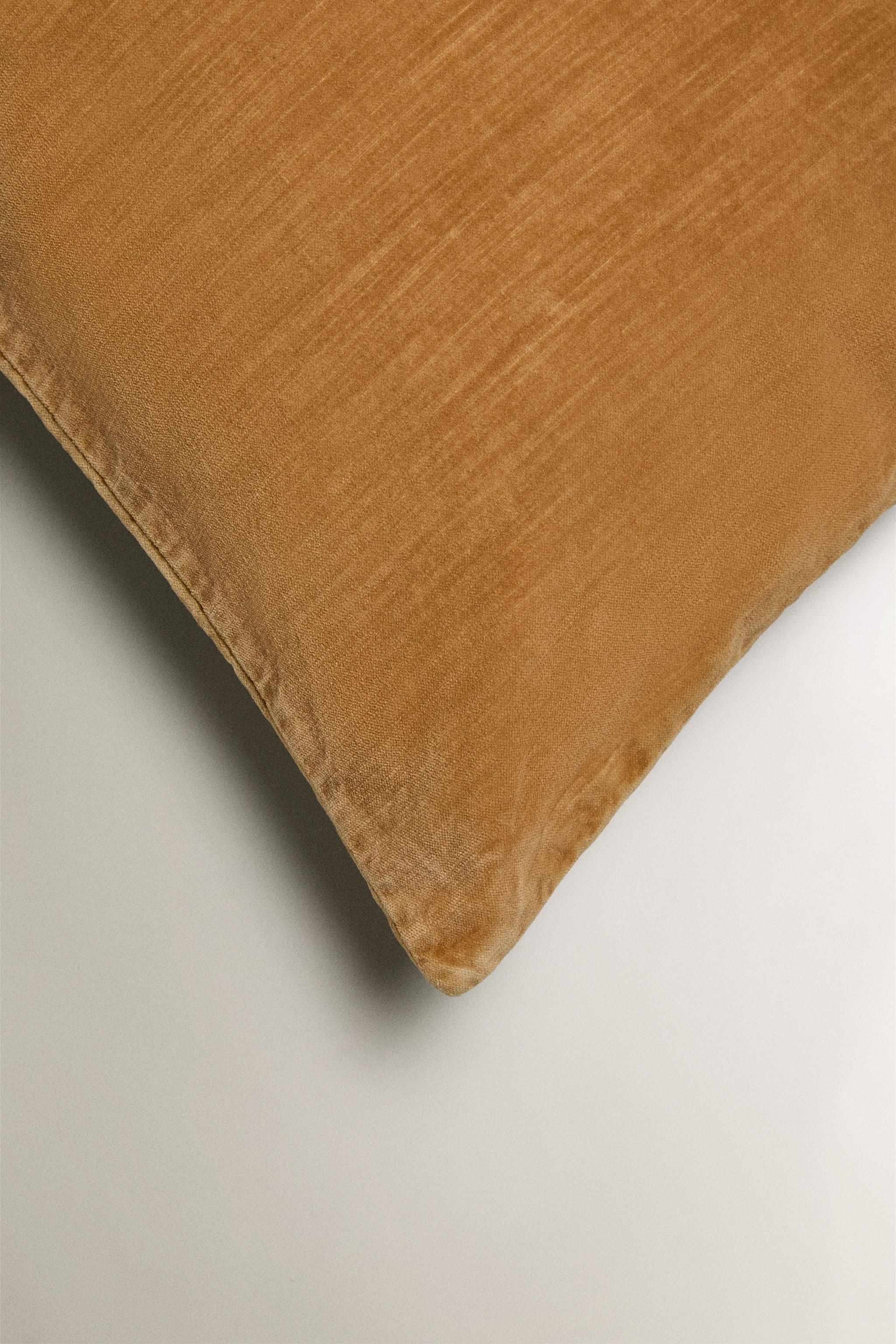 VELVET THROW PILLOW COVER