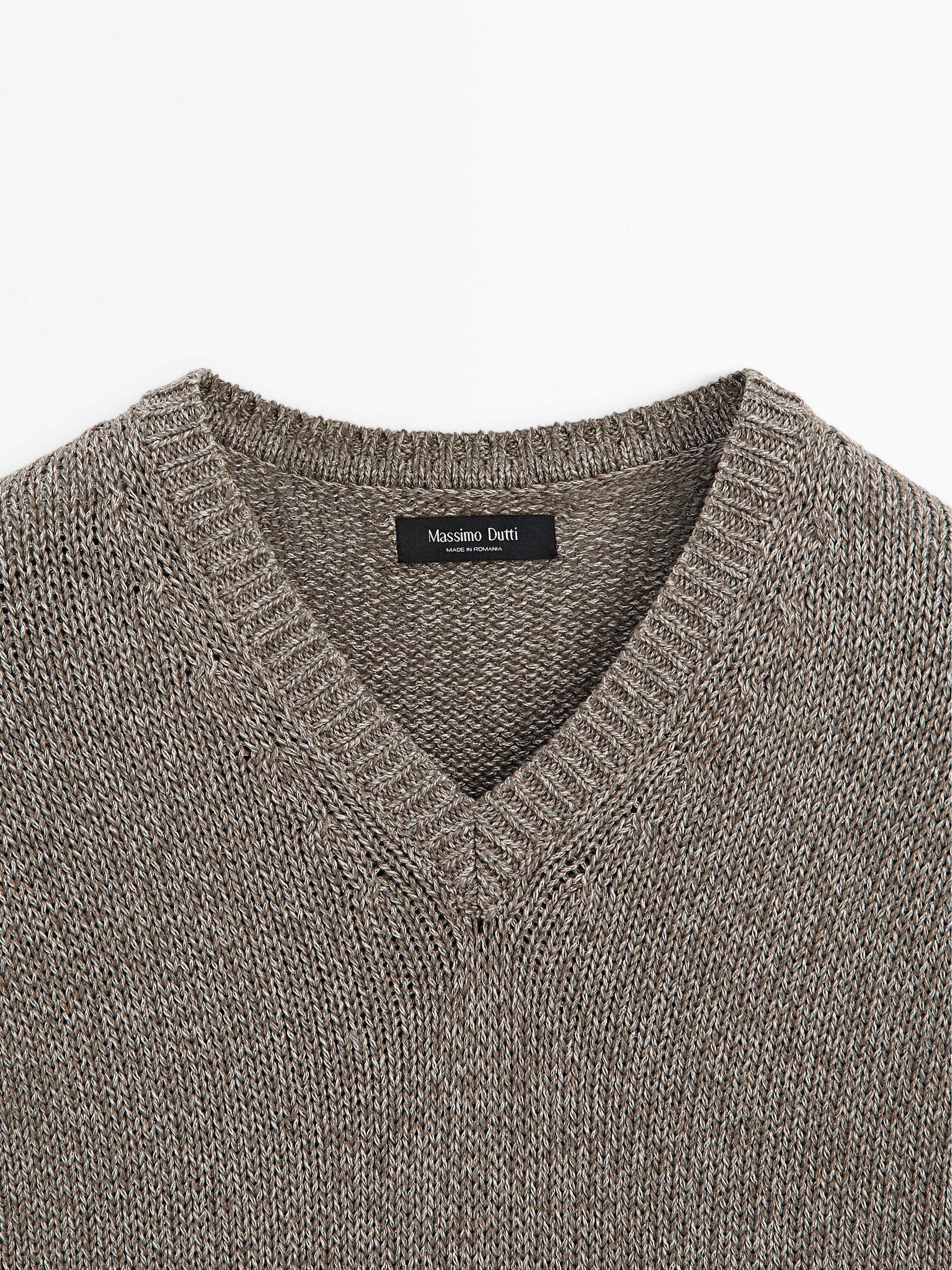 Melange knit V-neck sweater