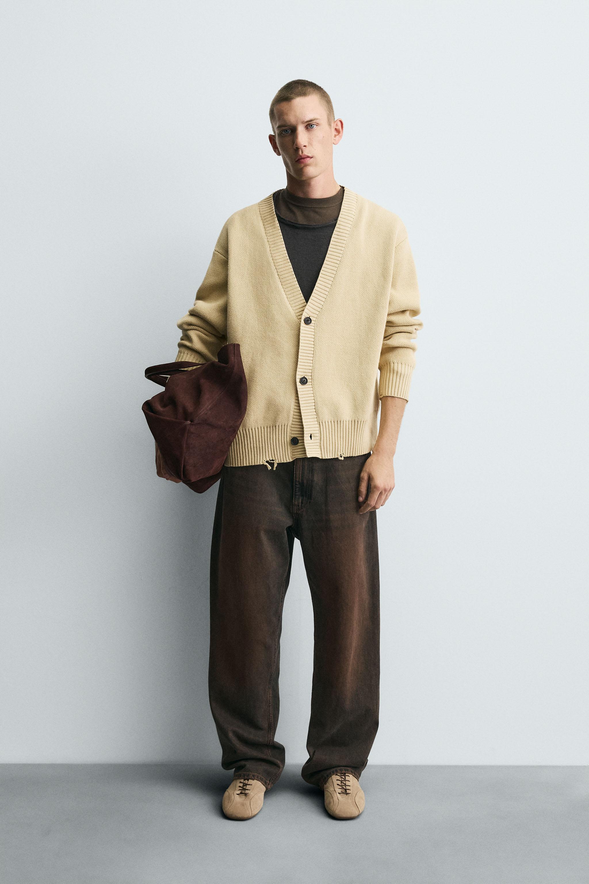 DISTRESSED RIBBED CARDIGAN