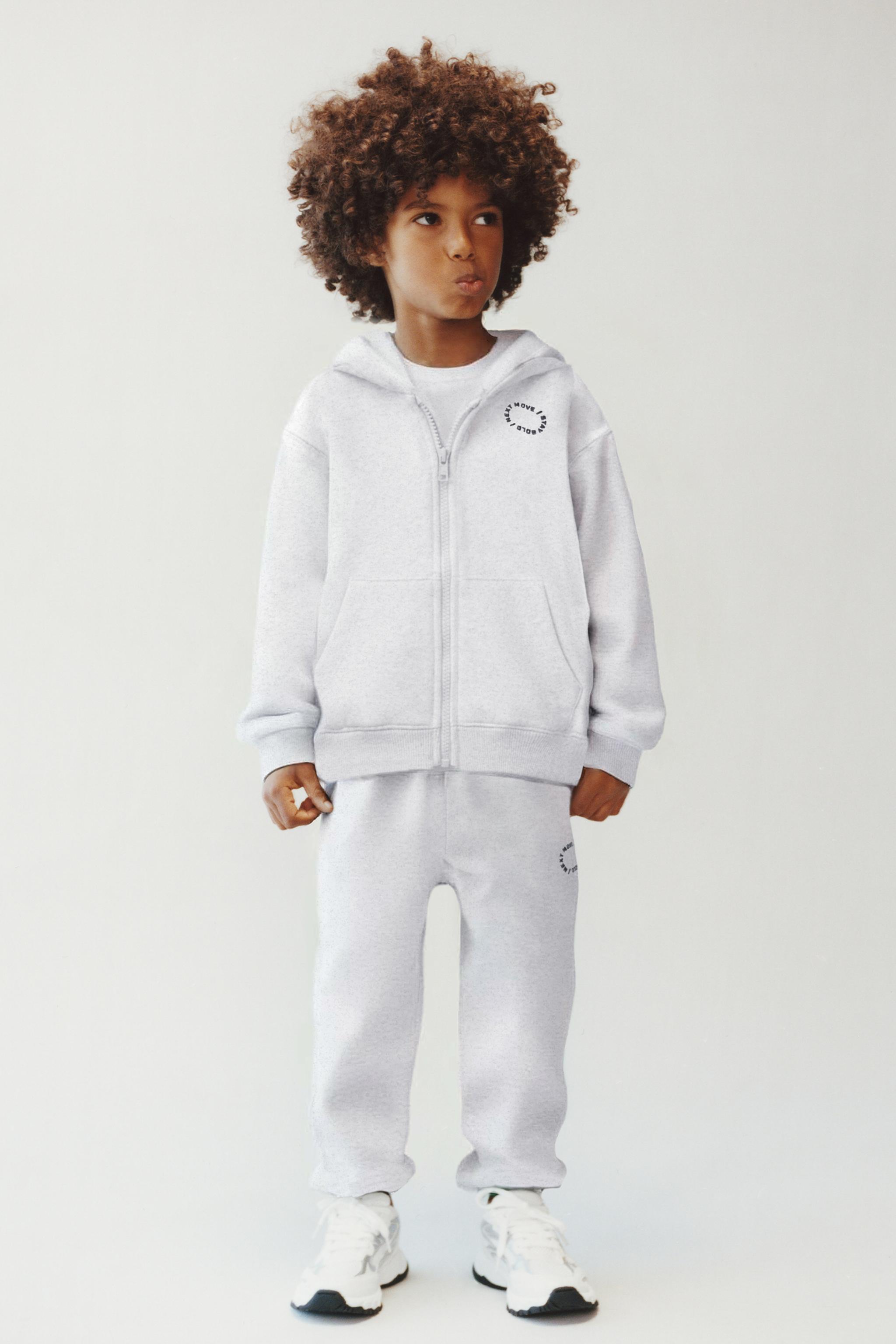 BASIC TEXT ZIP-UP SWEATSHIRT