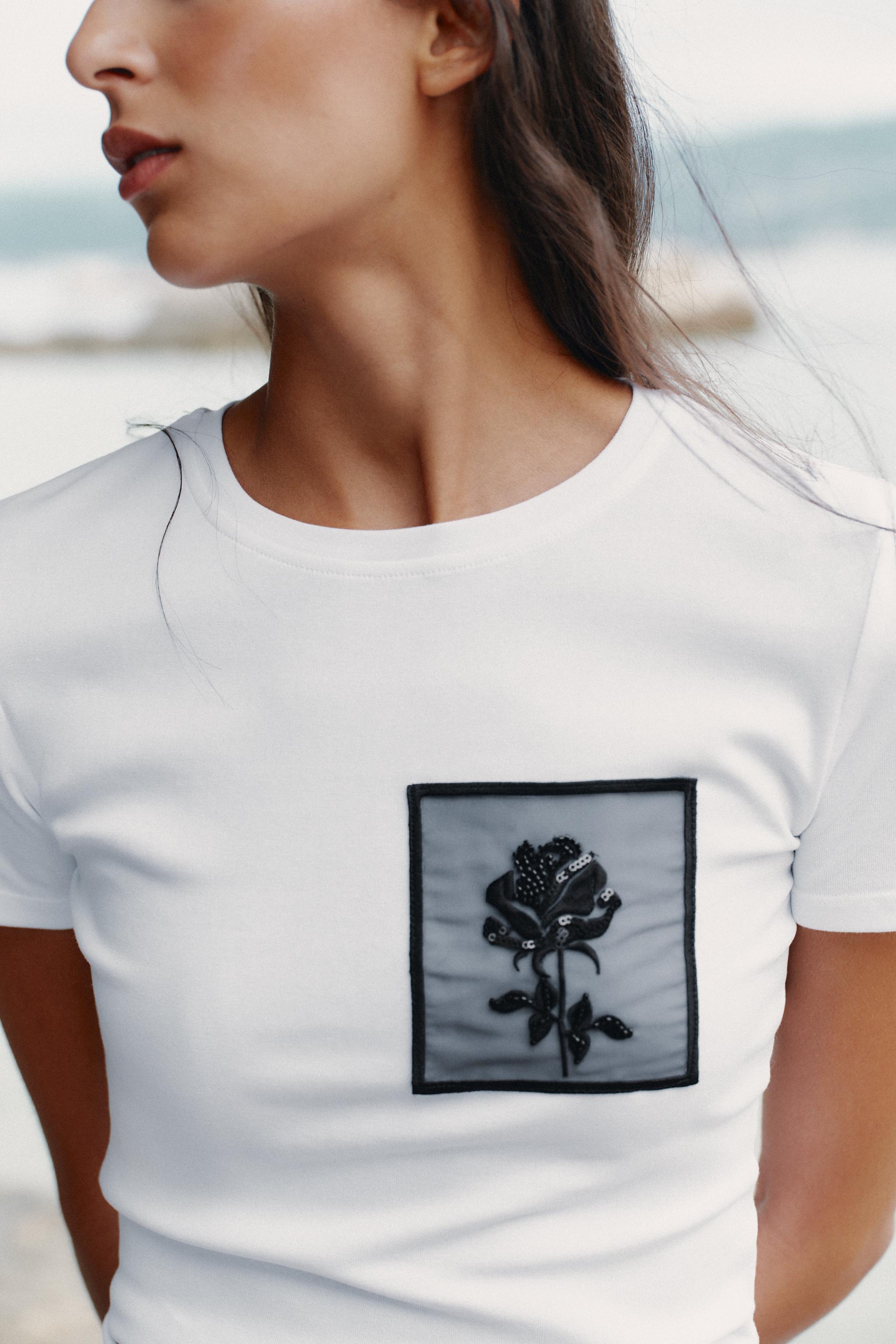 FLORAL POCKET T-SHIRT