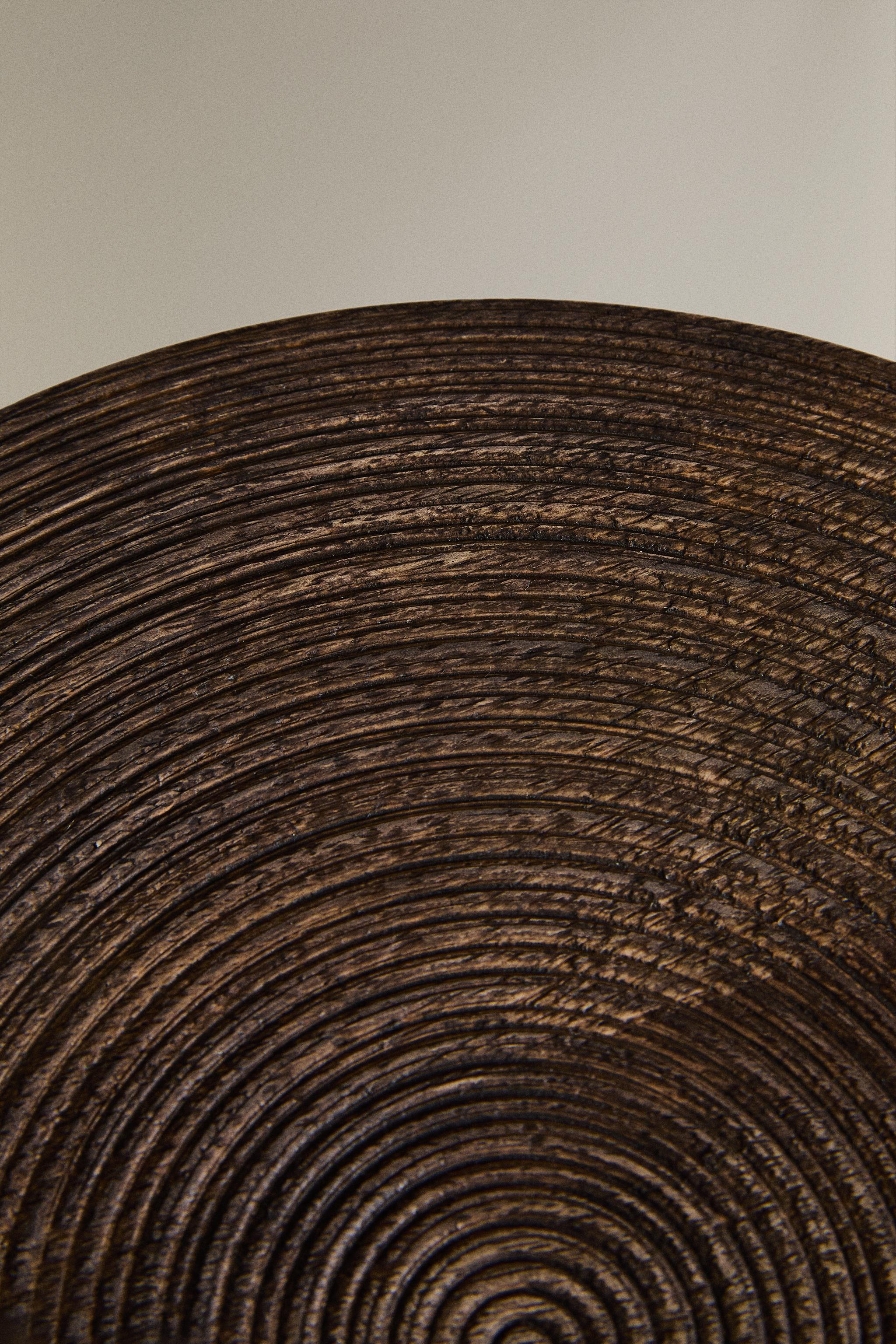 LARGE ROUND WOODEN BOX