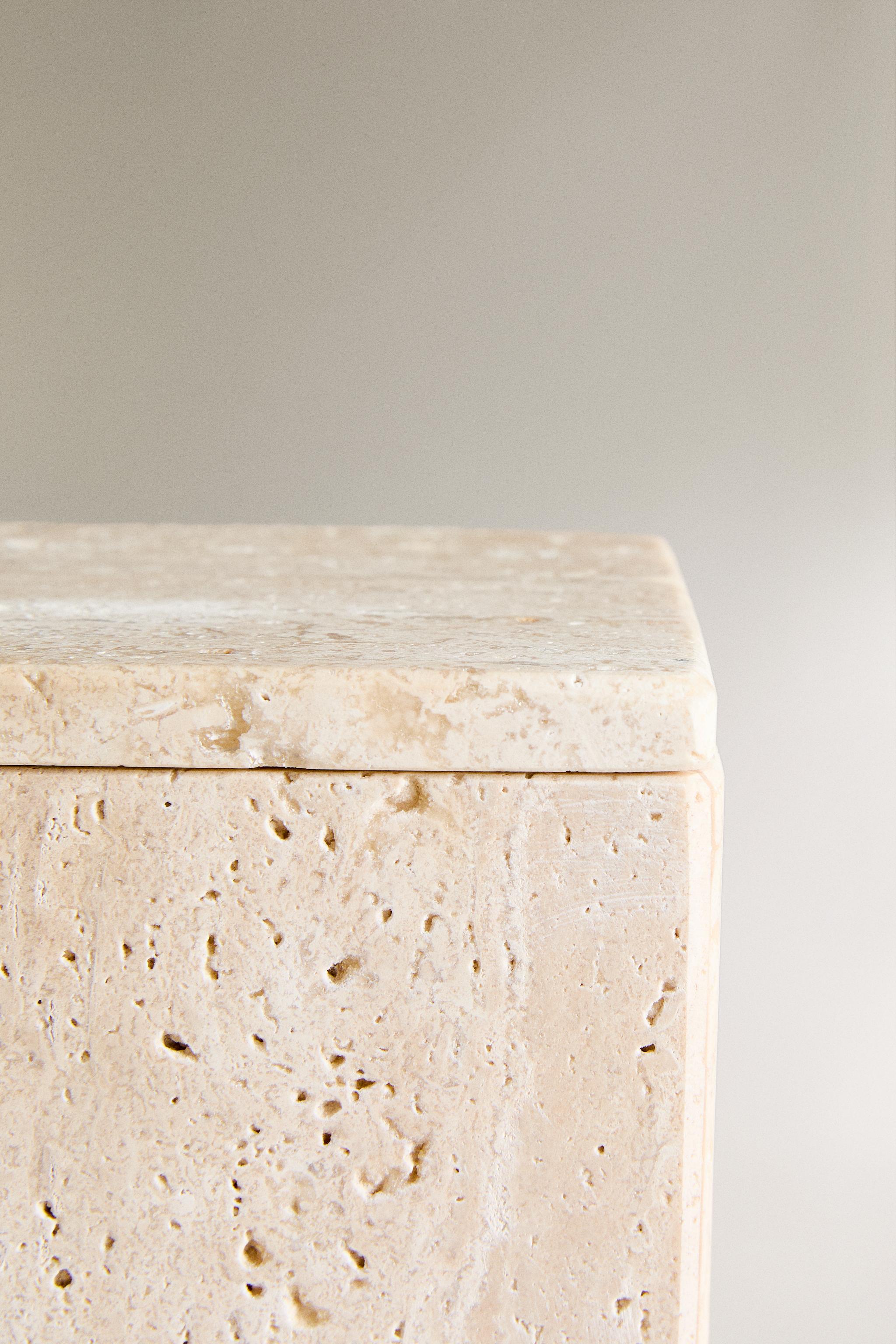 BEIGE MARBLE BATHROOM STORAGE BOX