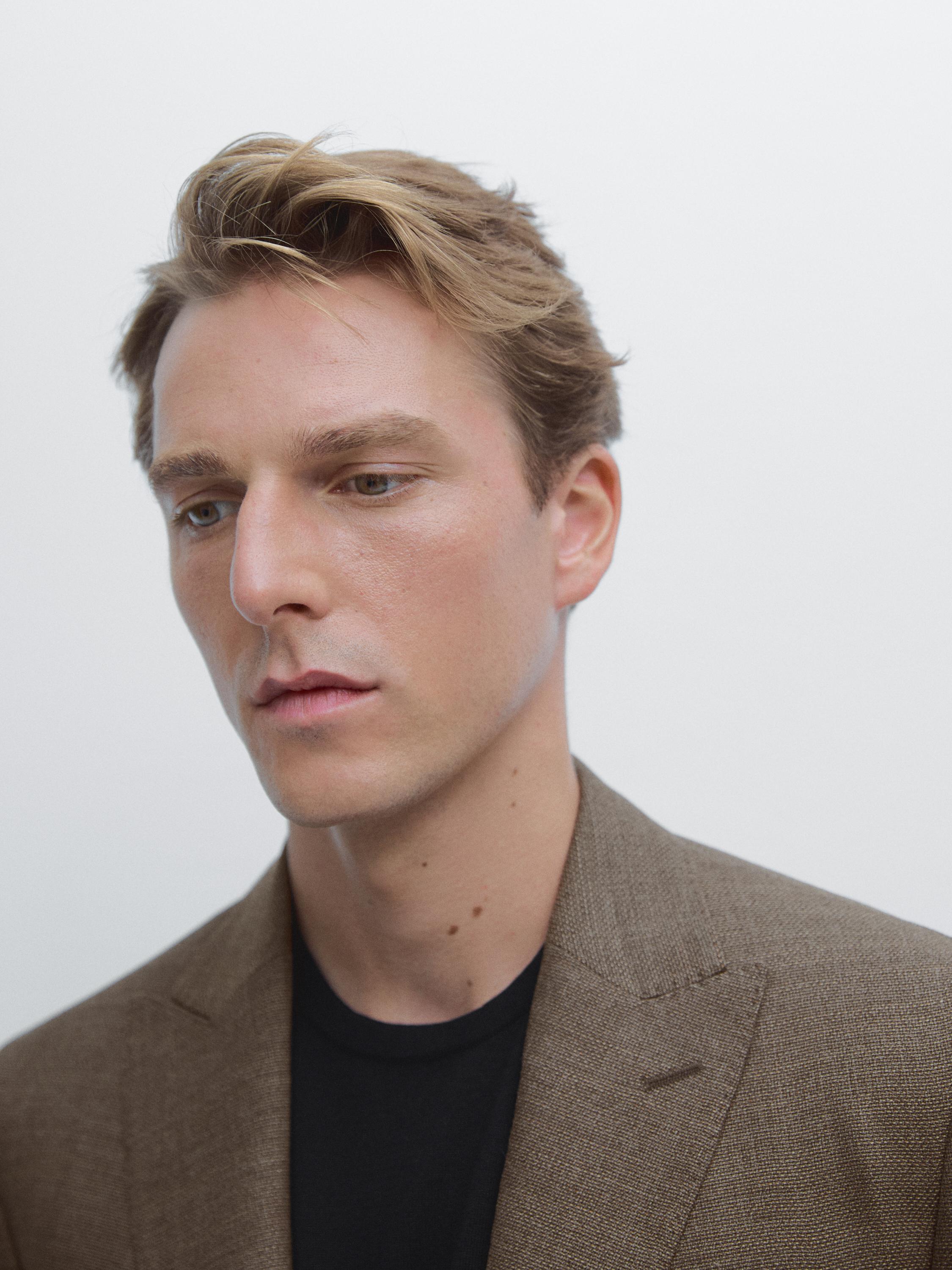 100% wool textured blazer