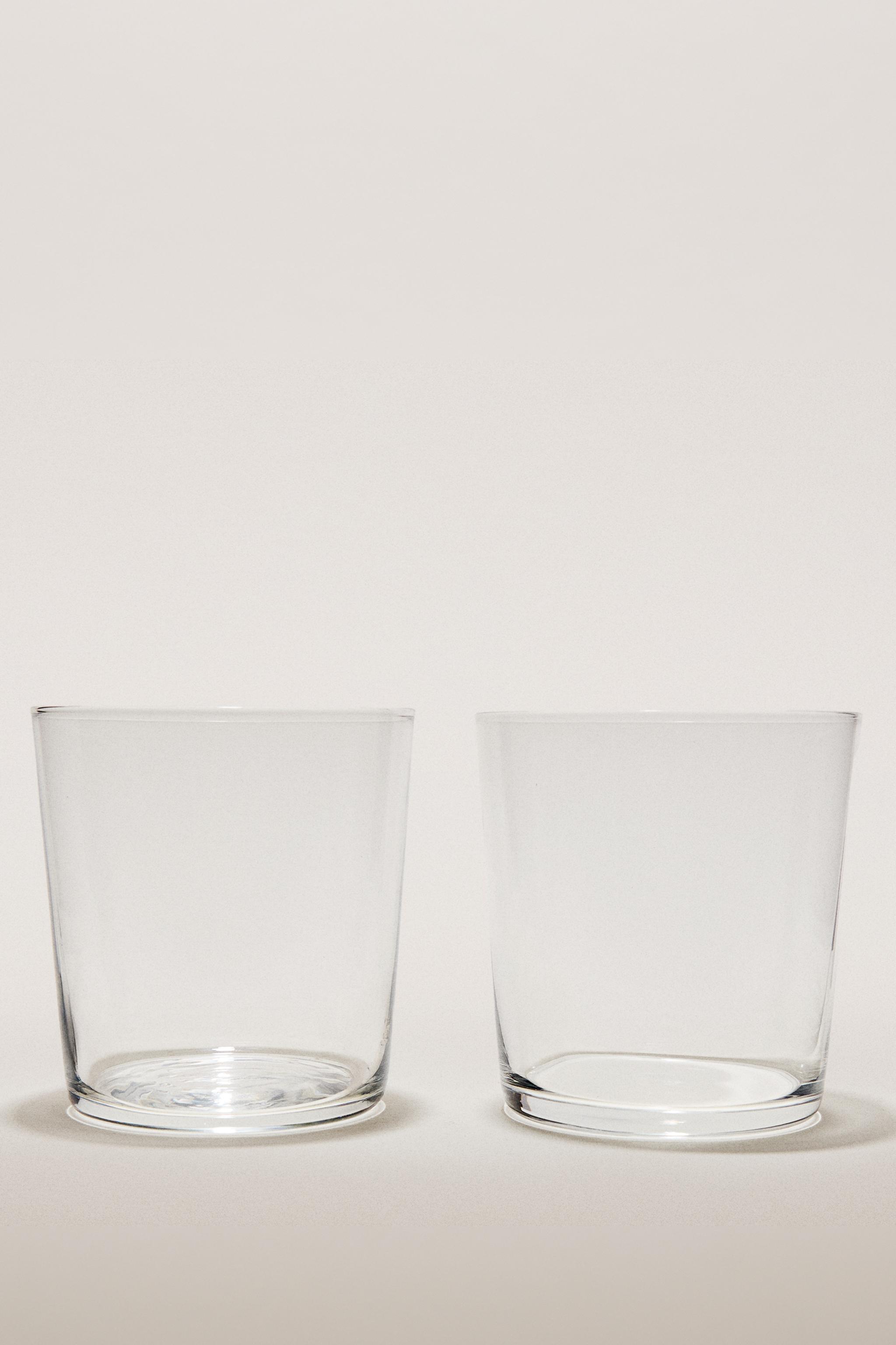 SET OF TALL GLASS TUMBLERS (SET OF 4)