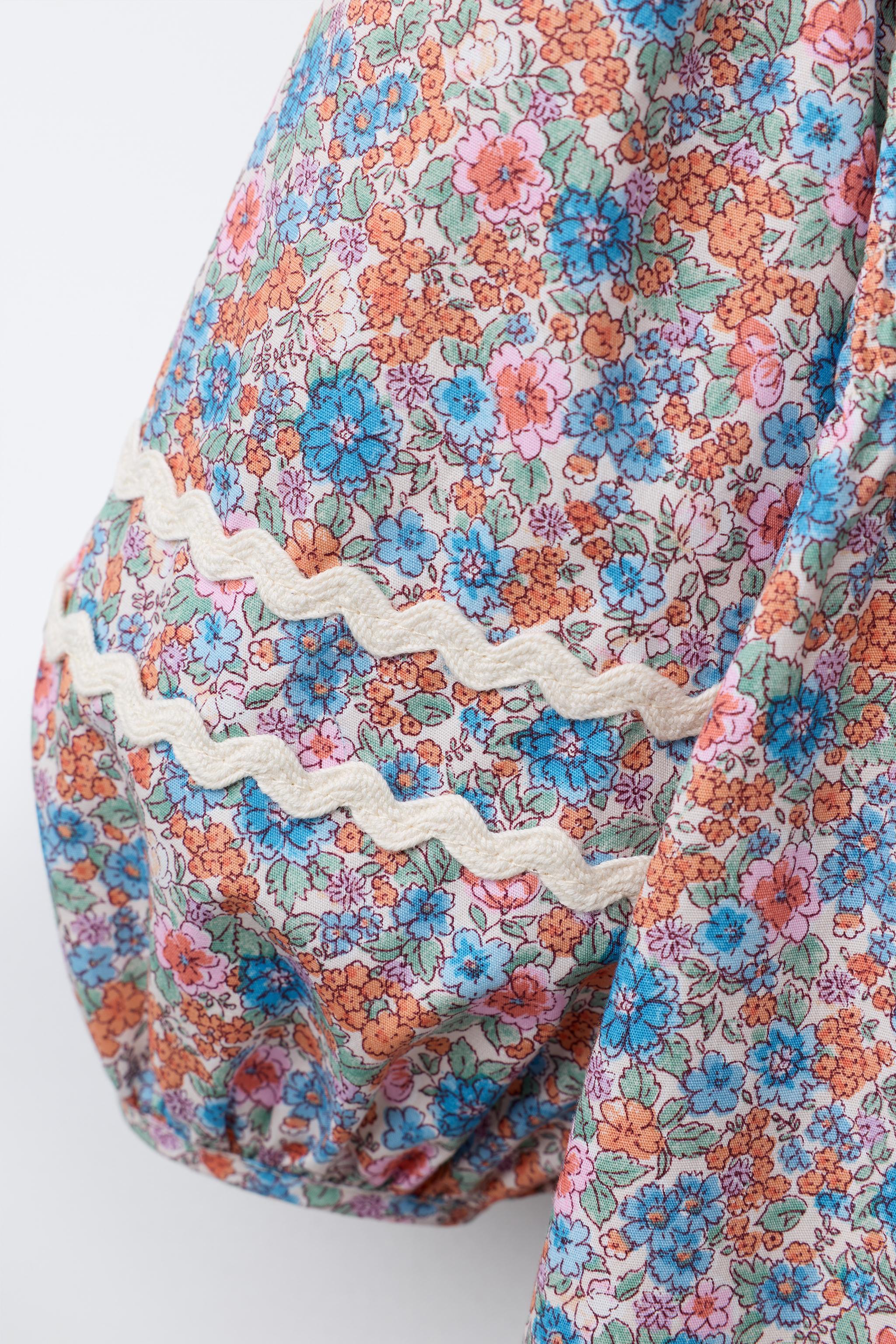 WAVY TRIM FLORAL DRESS