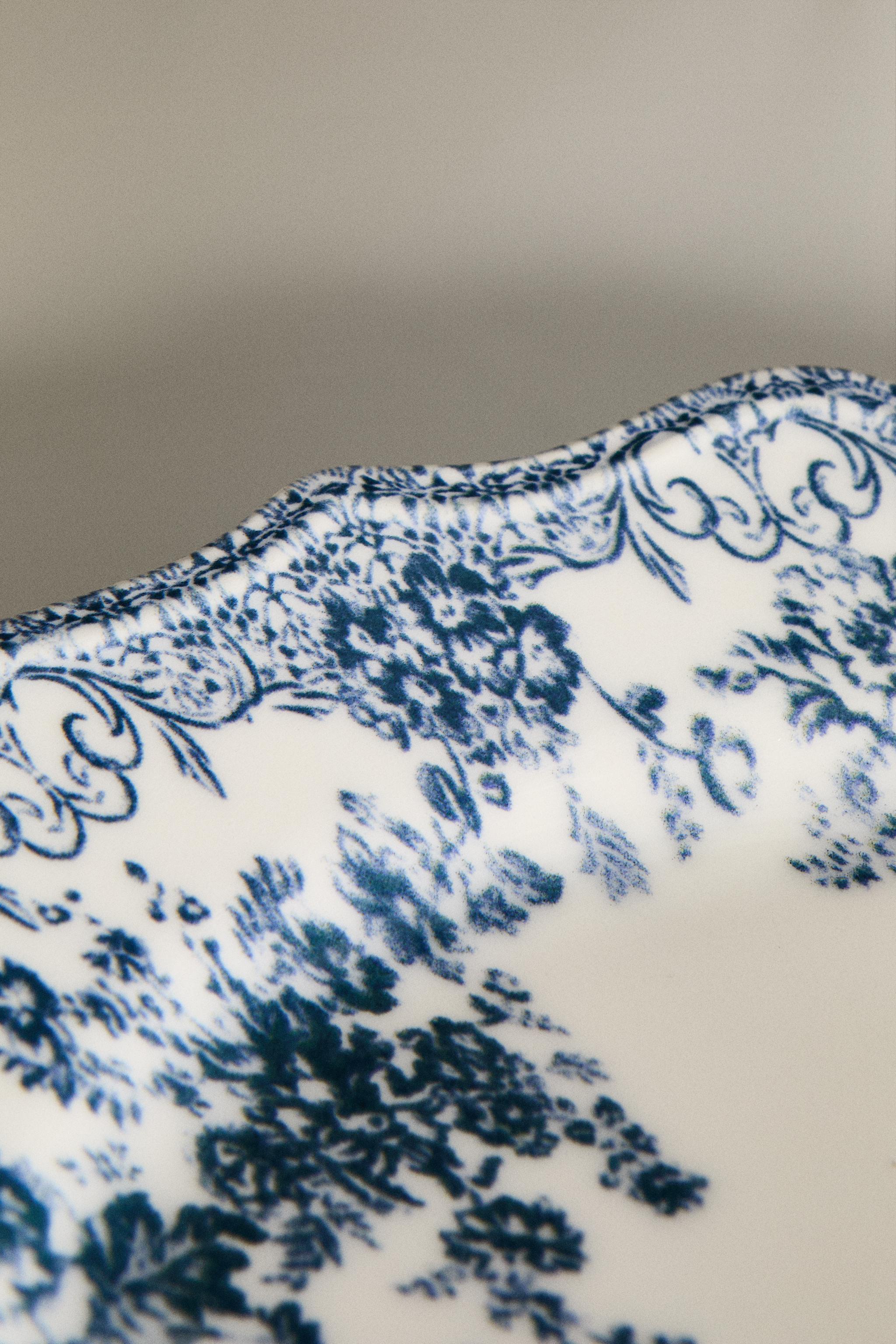 FLORAL EARTHENWARE SERVING DISH