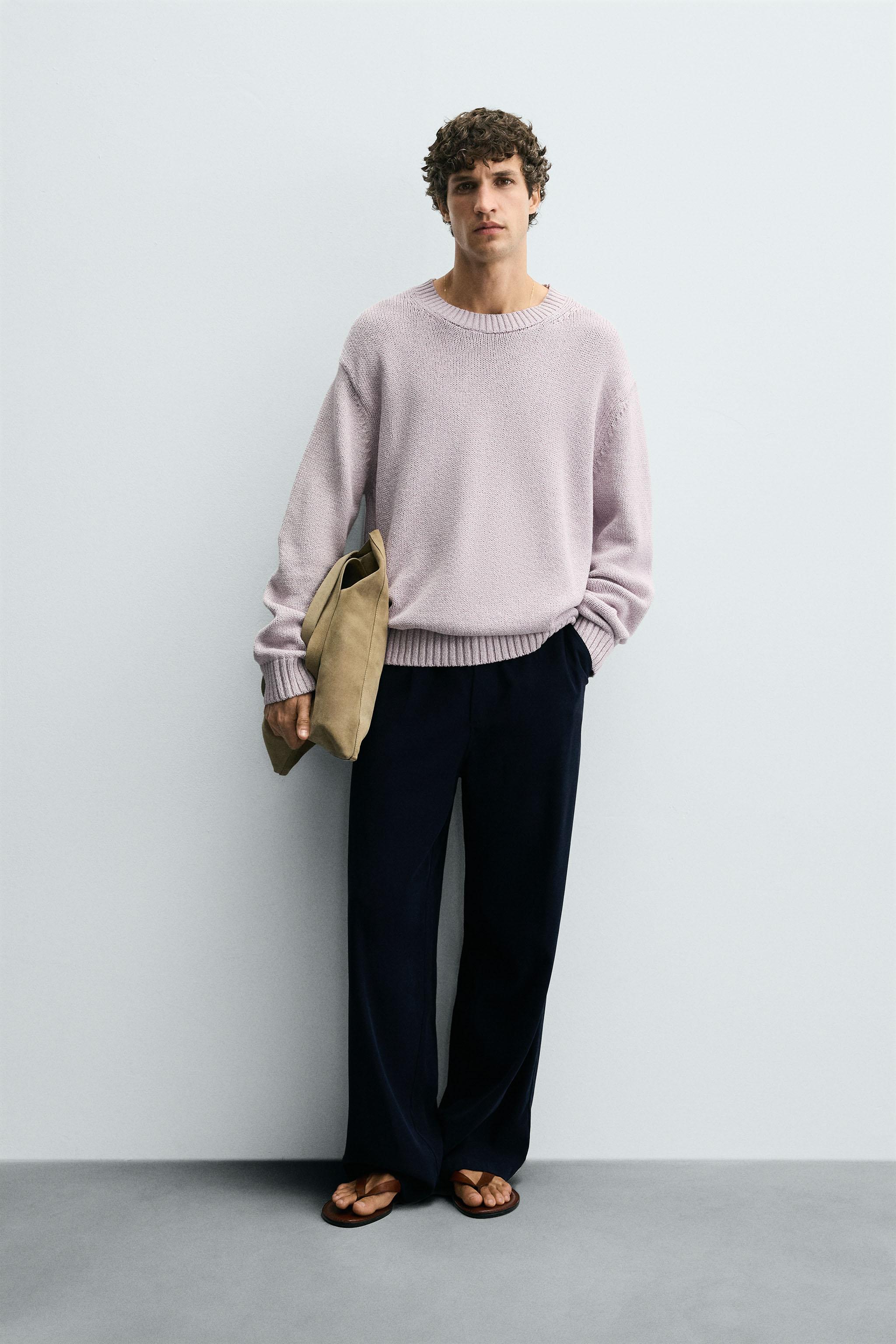 TEXTURED KNIT SWEATER