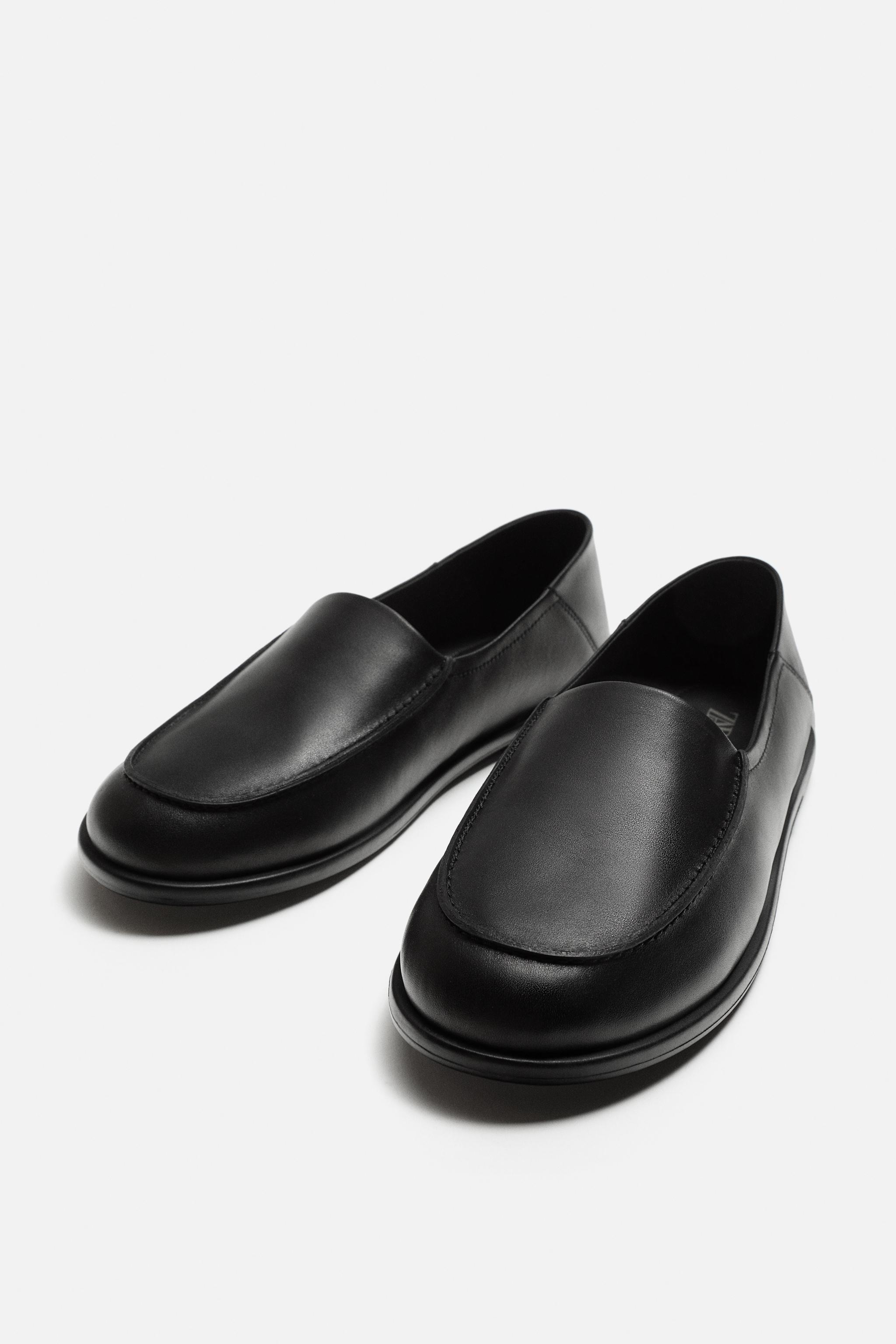 LEATHER LOAFERS