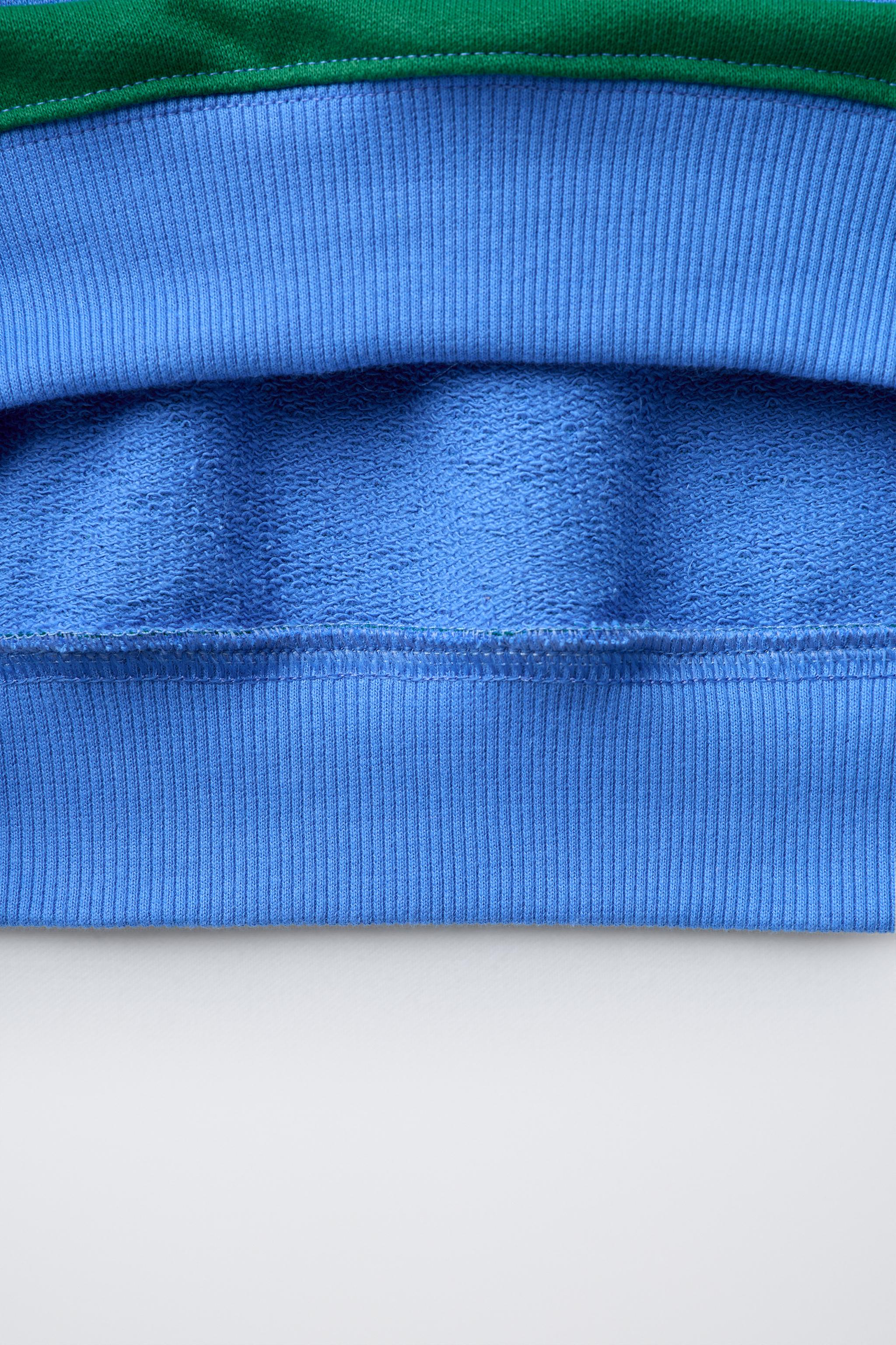 STRIPED LOGO SWEATSHIRT