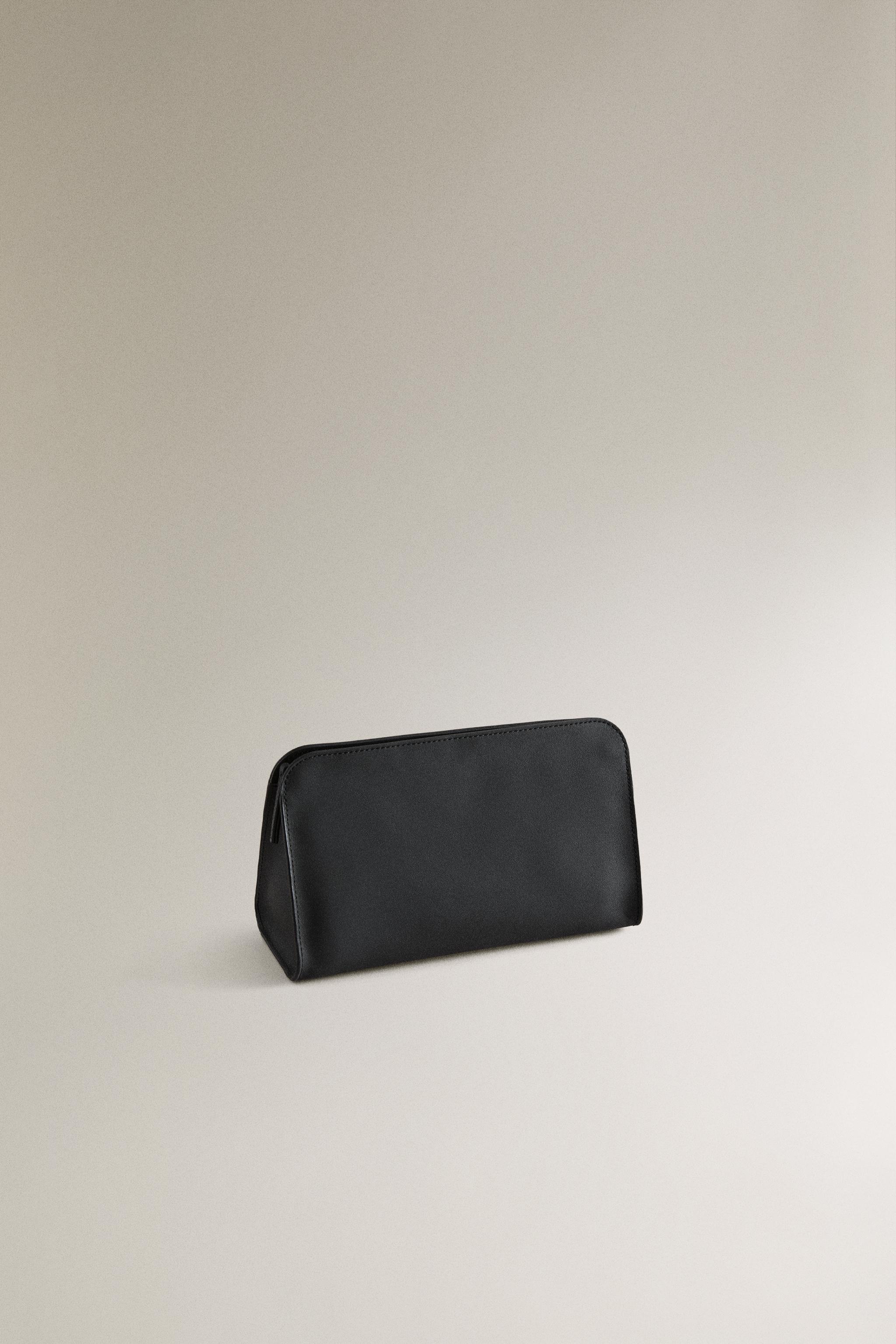LEATHER MAKEUP BAG