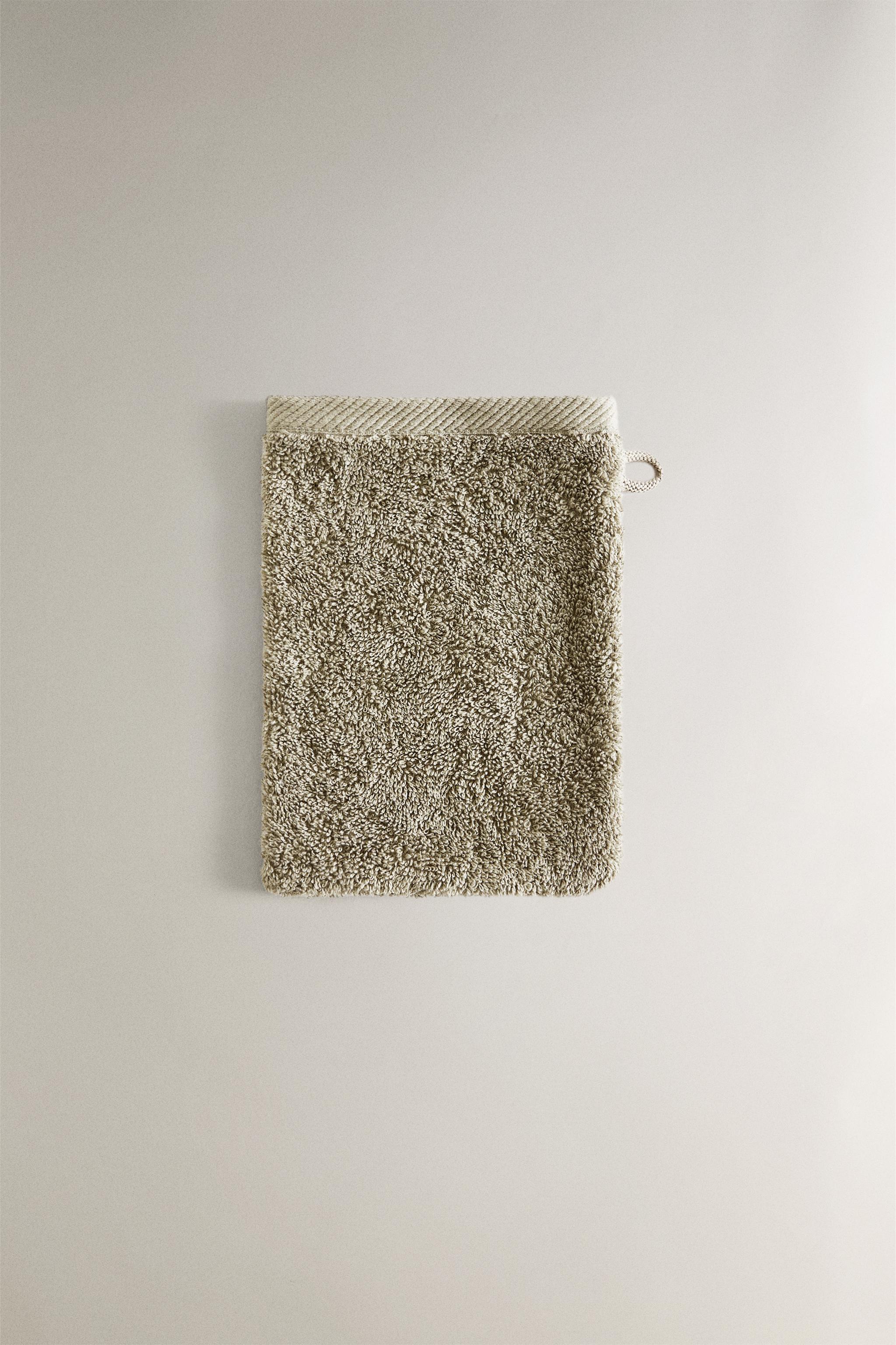 COTTON TERRYCLOTH BATH MITT