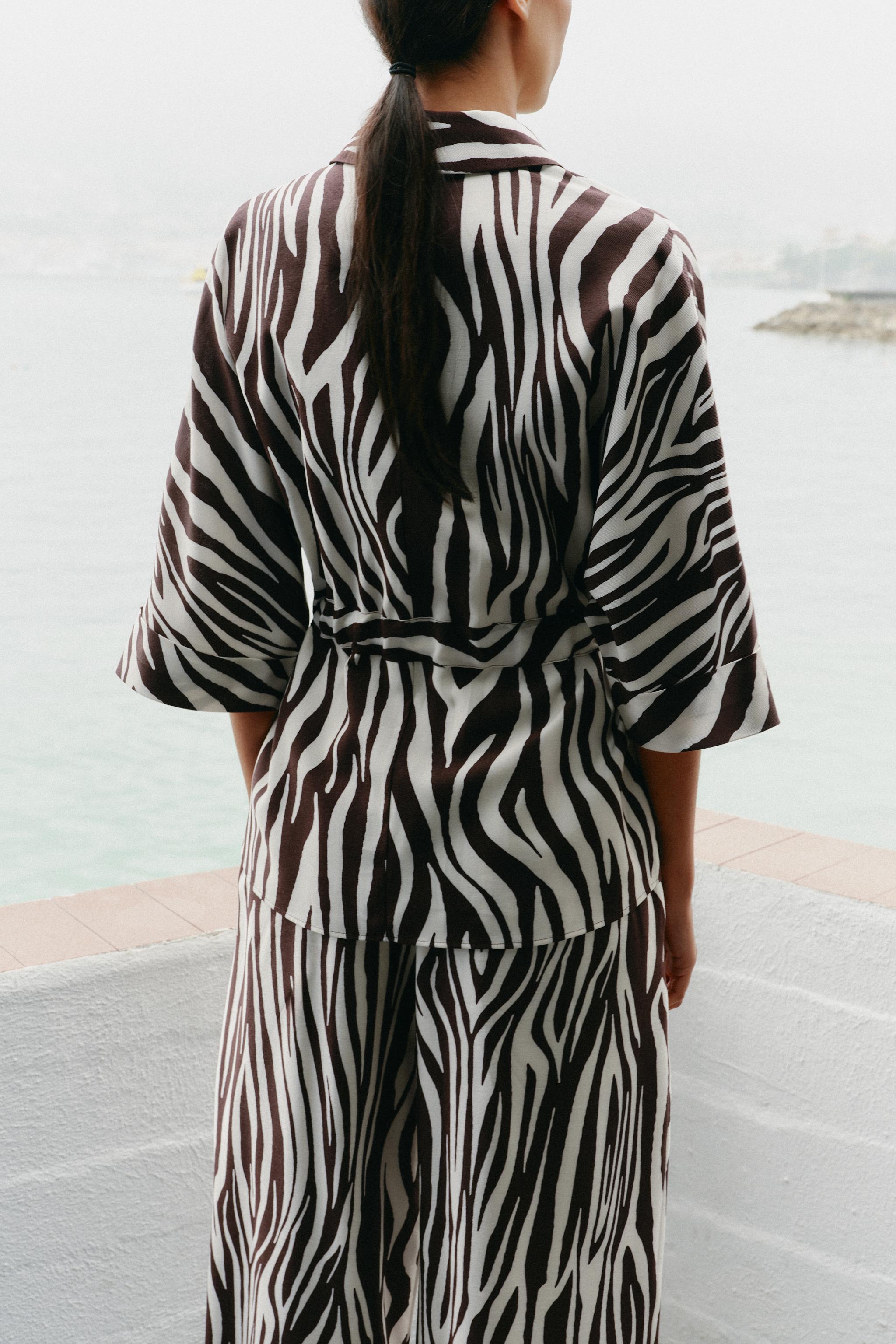 ANIMAL PRINT SAFARI SHIRT