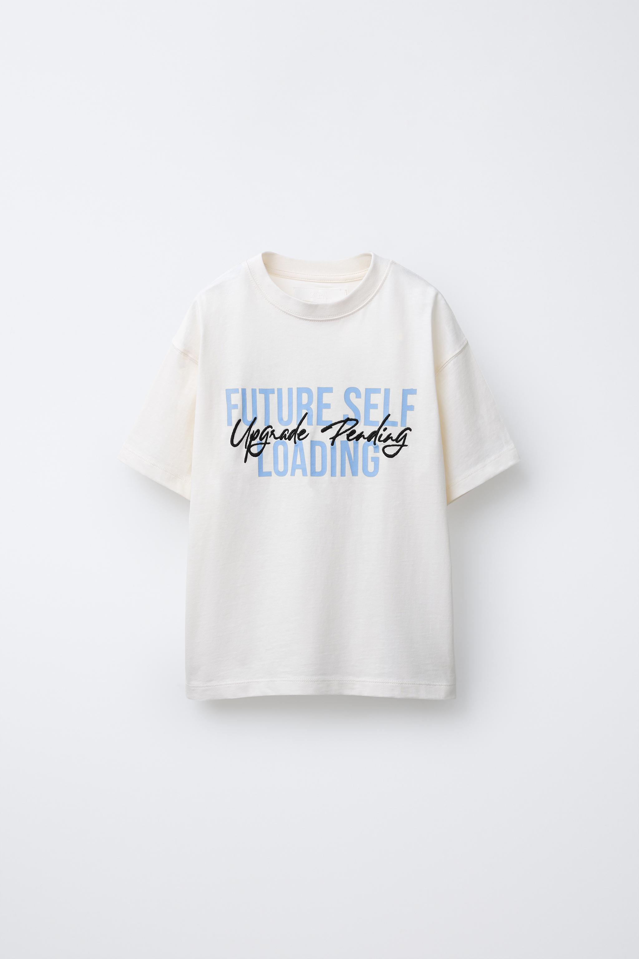 VARSITY TEXT AND LABEL T-SHIRT