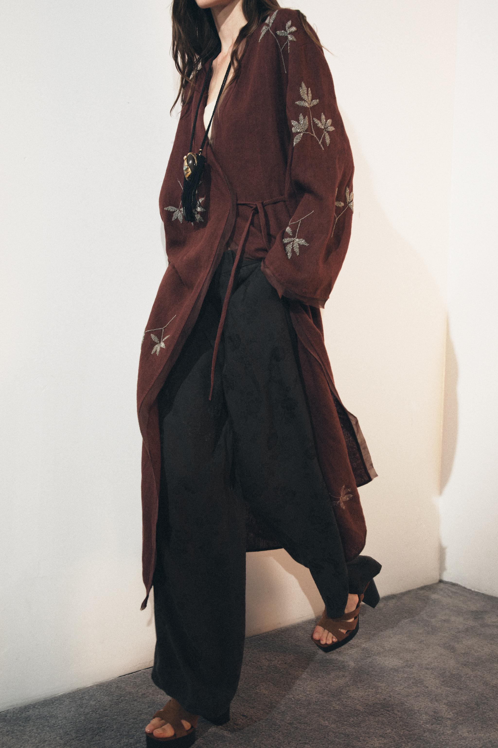 EMBROIDERED LINEN KIMONO ZW COLLECTION