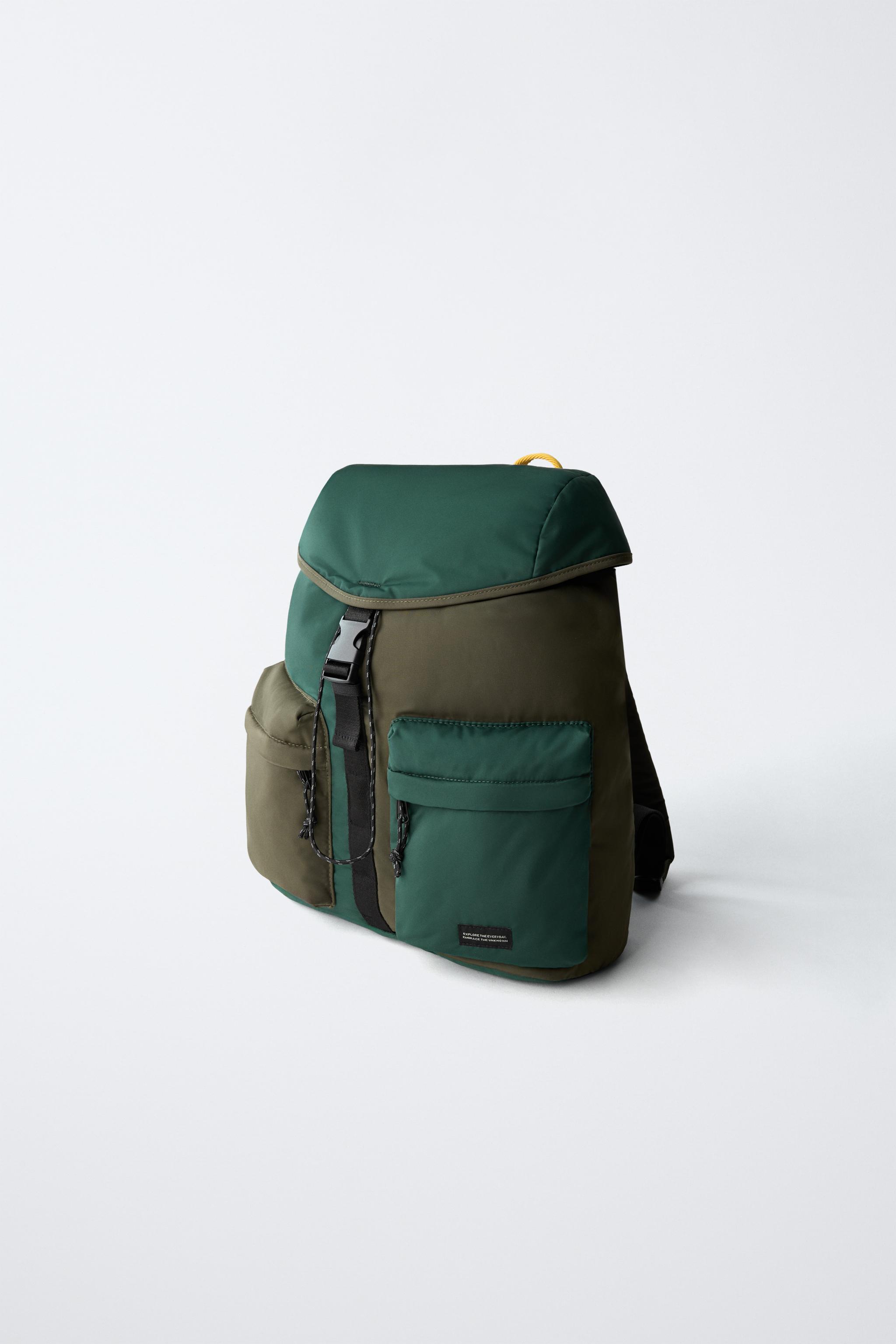 EXPLORER BACKPACK