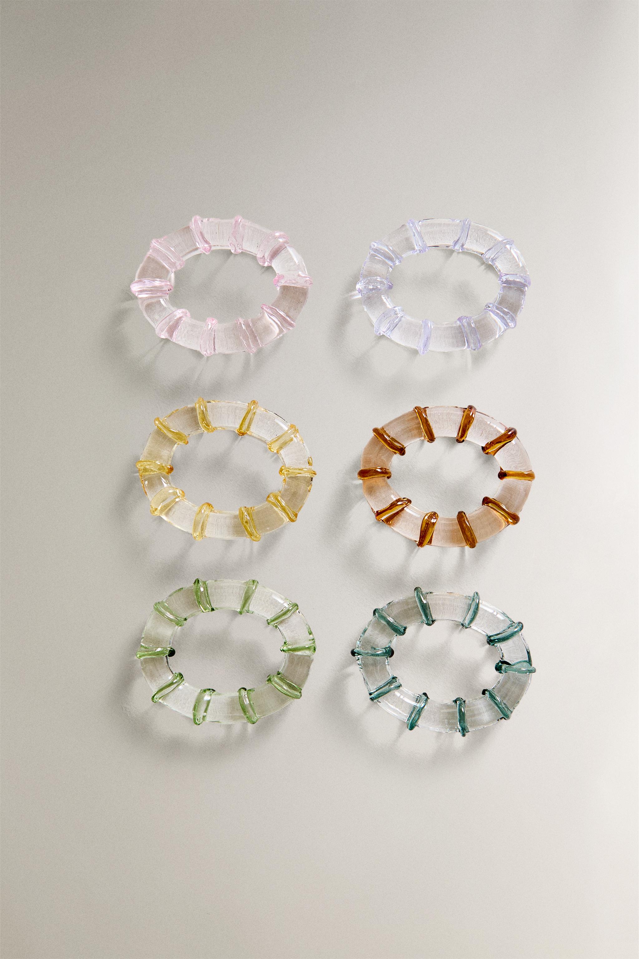 SET OF GLASS NAPKIN RINGS (SET OF 6)