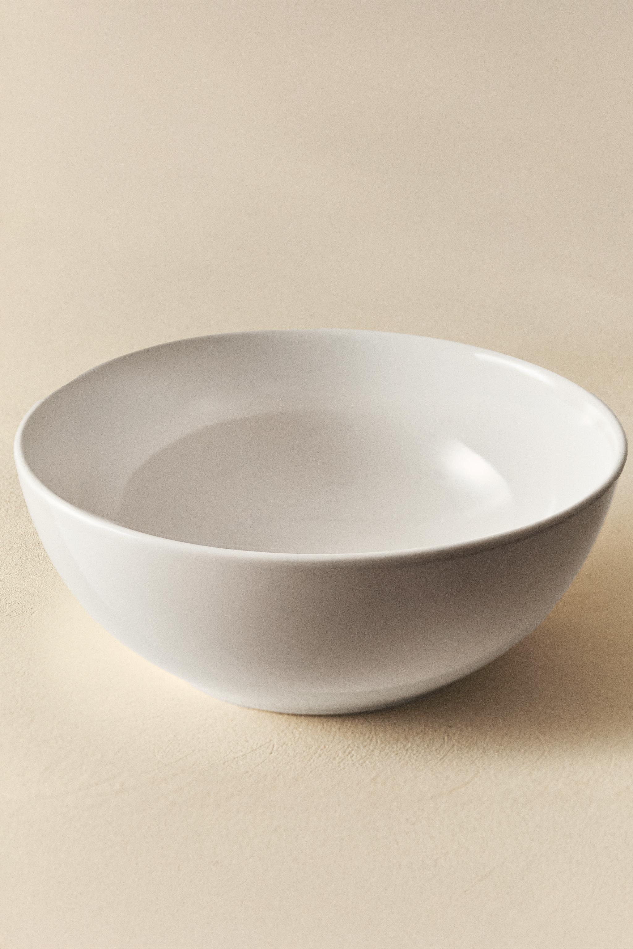 STONEWARE SALAD BOWL