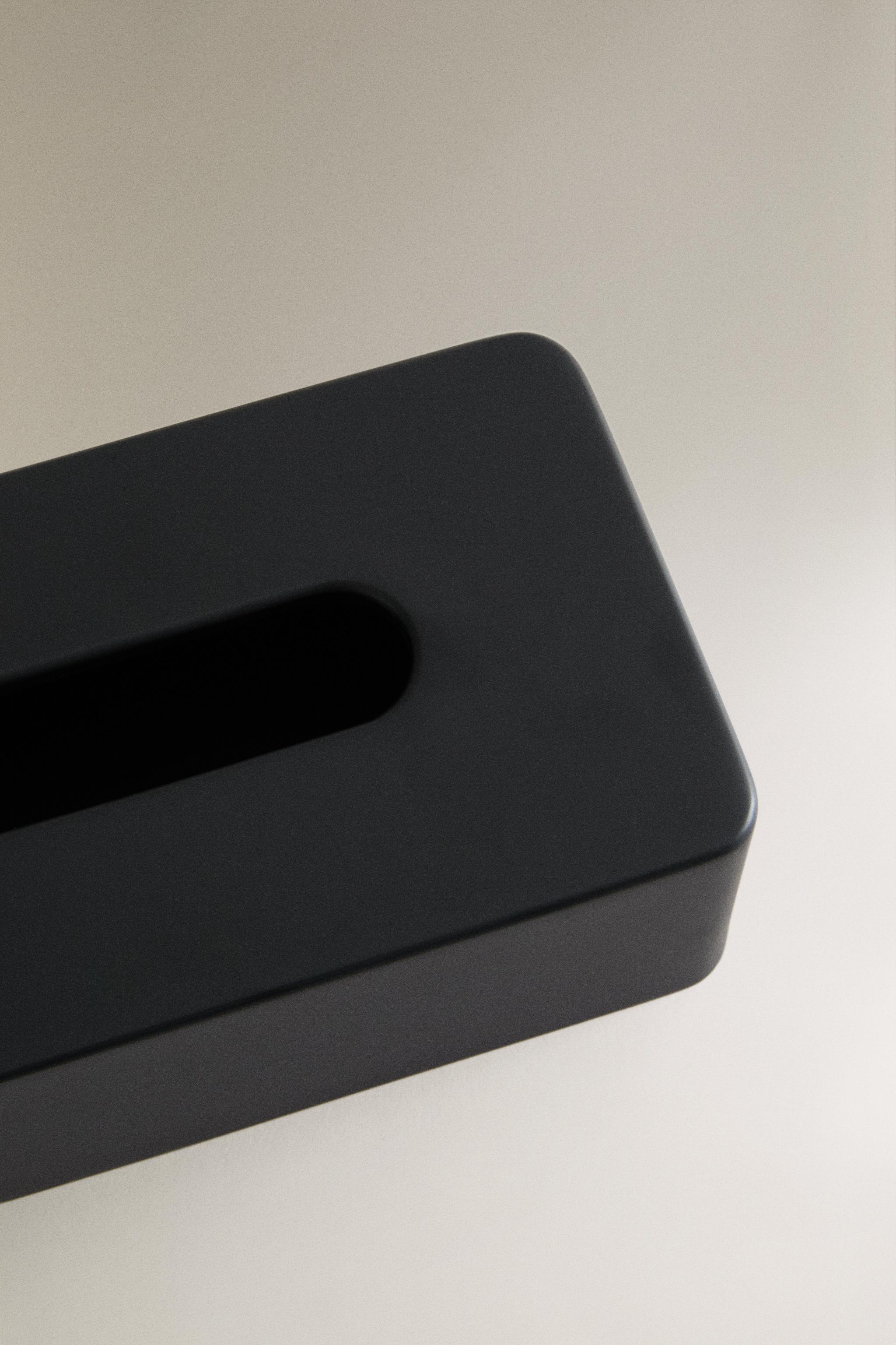 BLACK RESIN TISSUE BOX