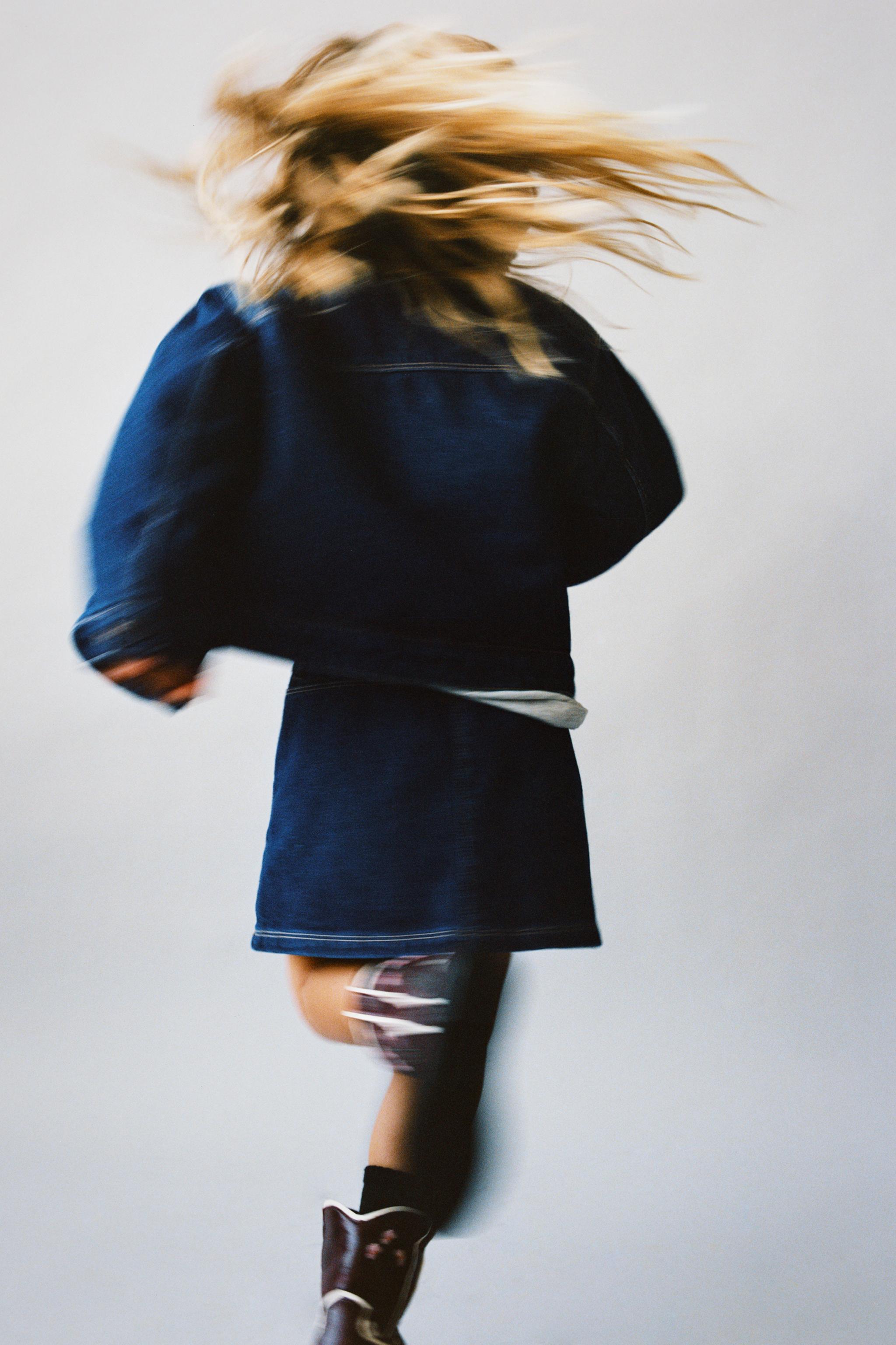 EMBROIDERED FLORAL FLEECE DENIM JACKET