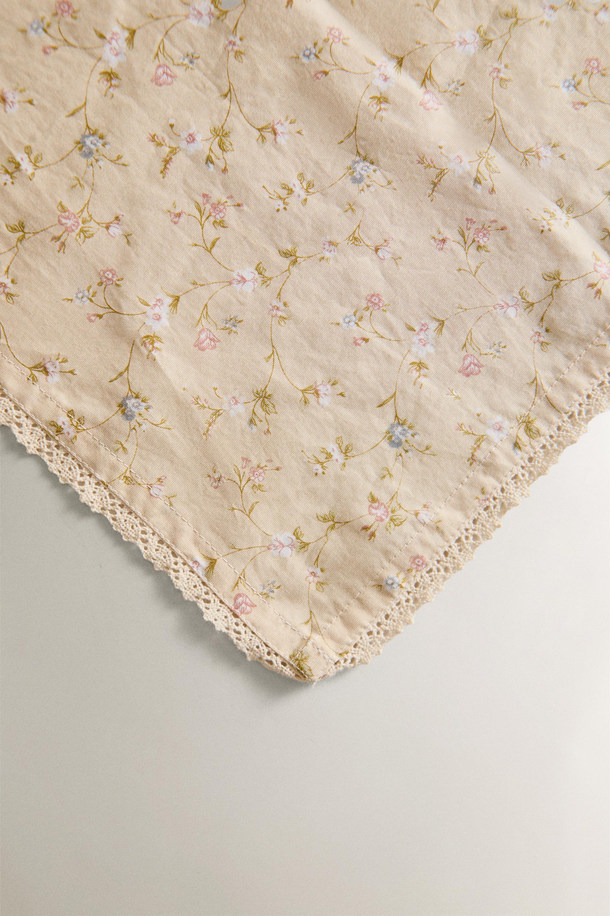 FLORAL COTTON TABLECLOTH