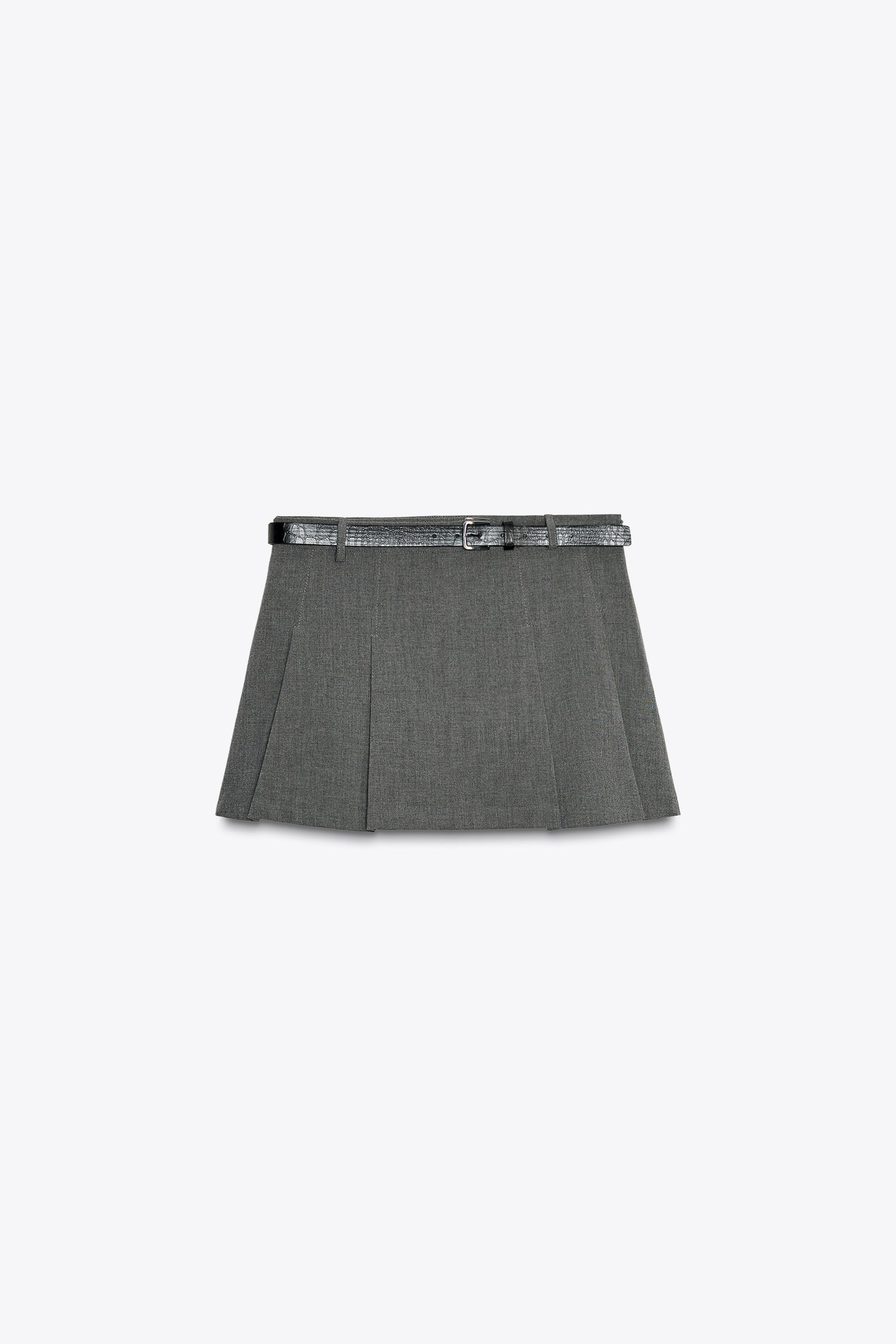 PLEATED BELTED SKORT