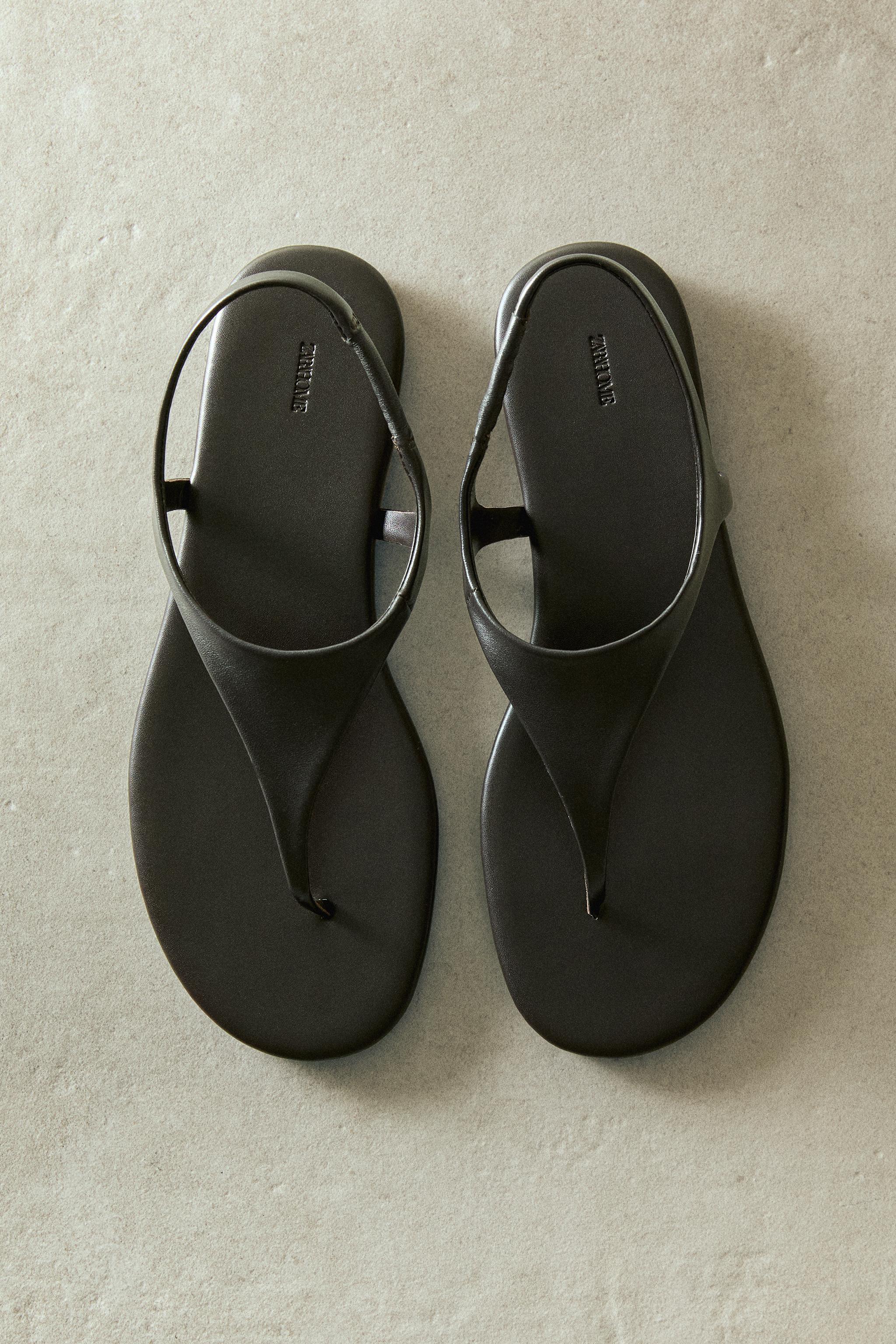FLAT LEATHER SANDALS