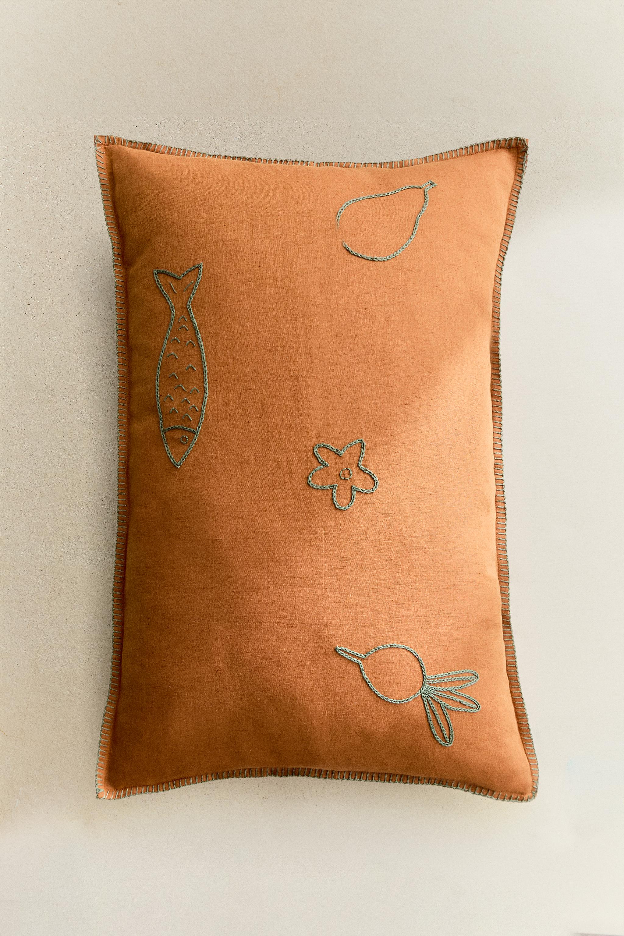 THROW PILLOW COVER WITH RAISED DESIGN EMBROIDERY