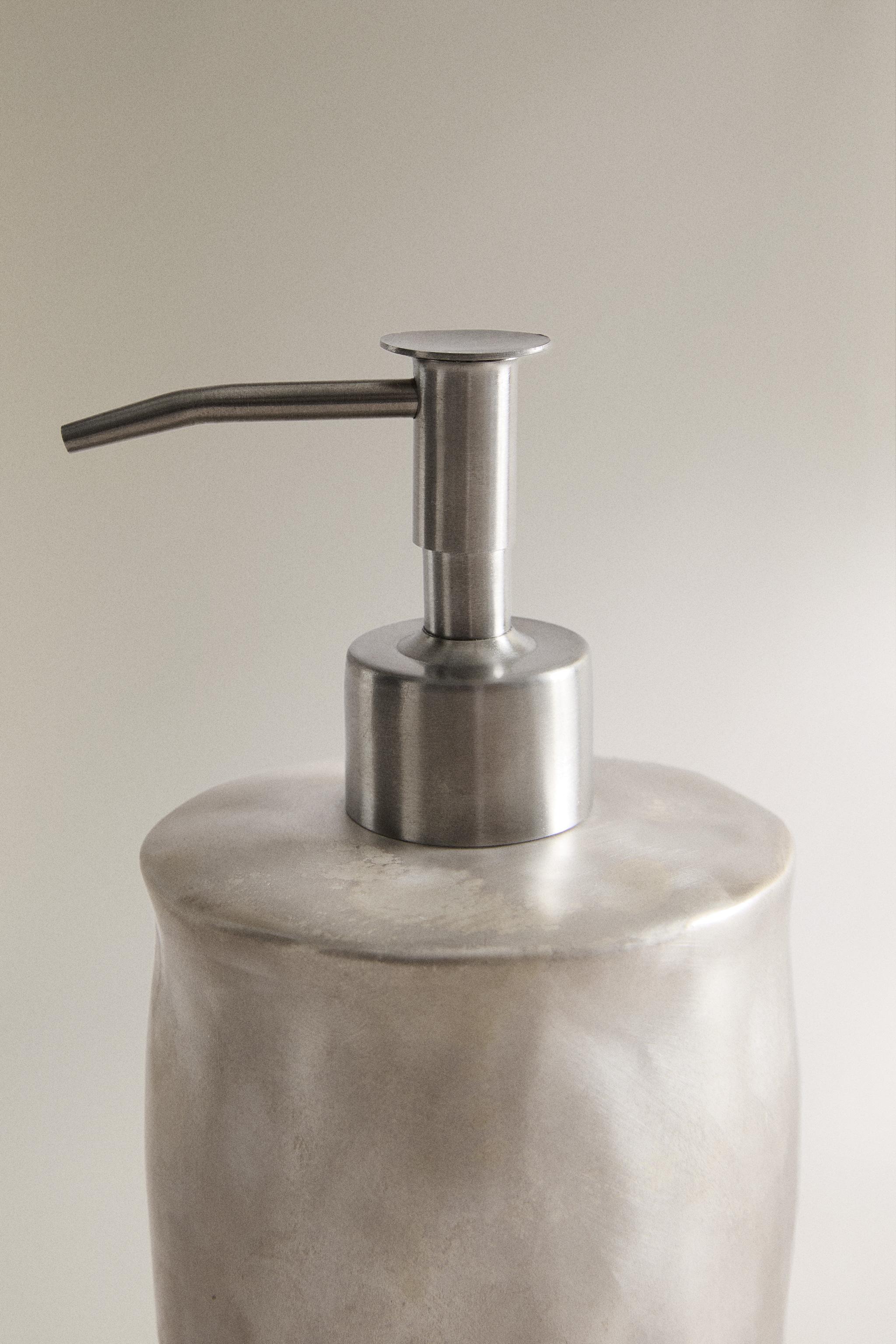 CERAMIC SHINY SOAP DISPENSER