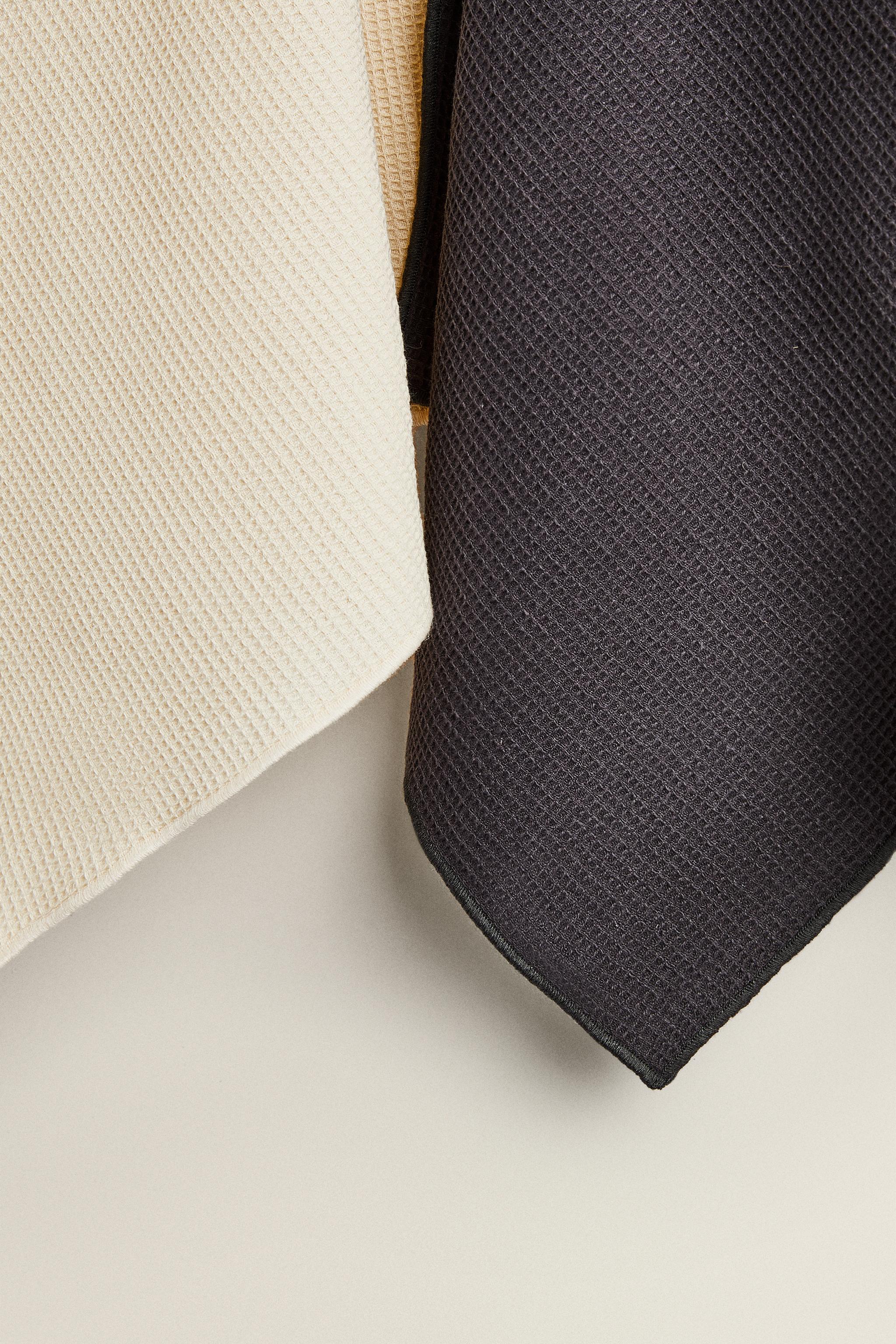 WAFFLE-KNIT KITCHEN TOWELS (SET OF 3)