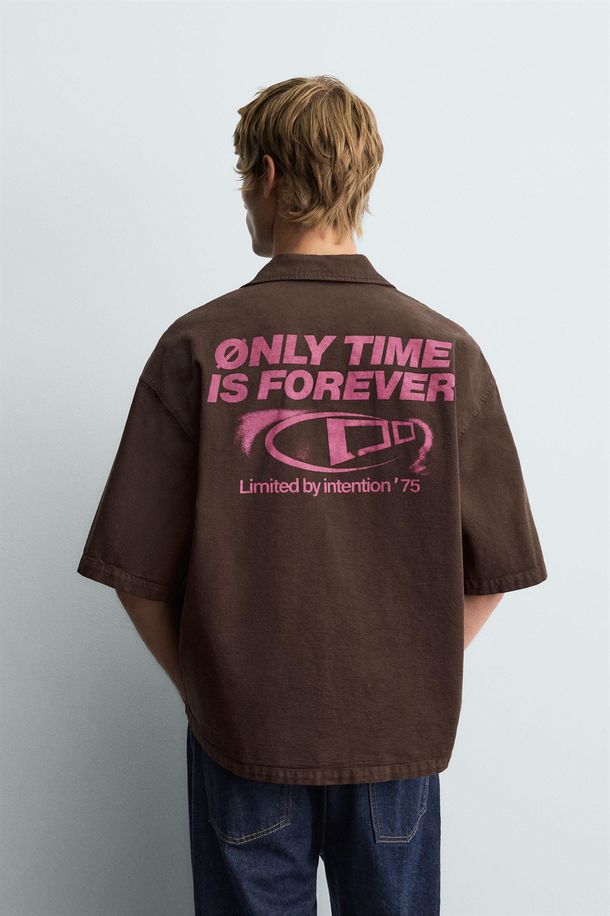 CONTRAST GRAPHIC PRINT SHIRT