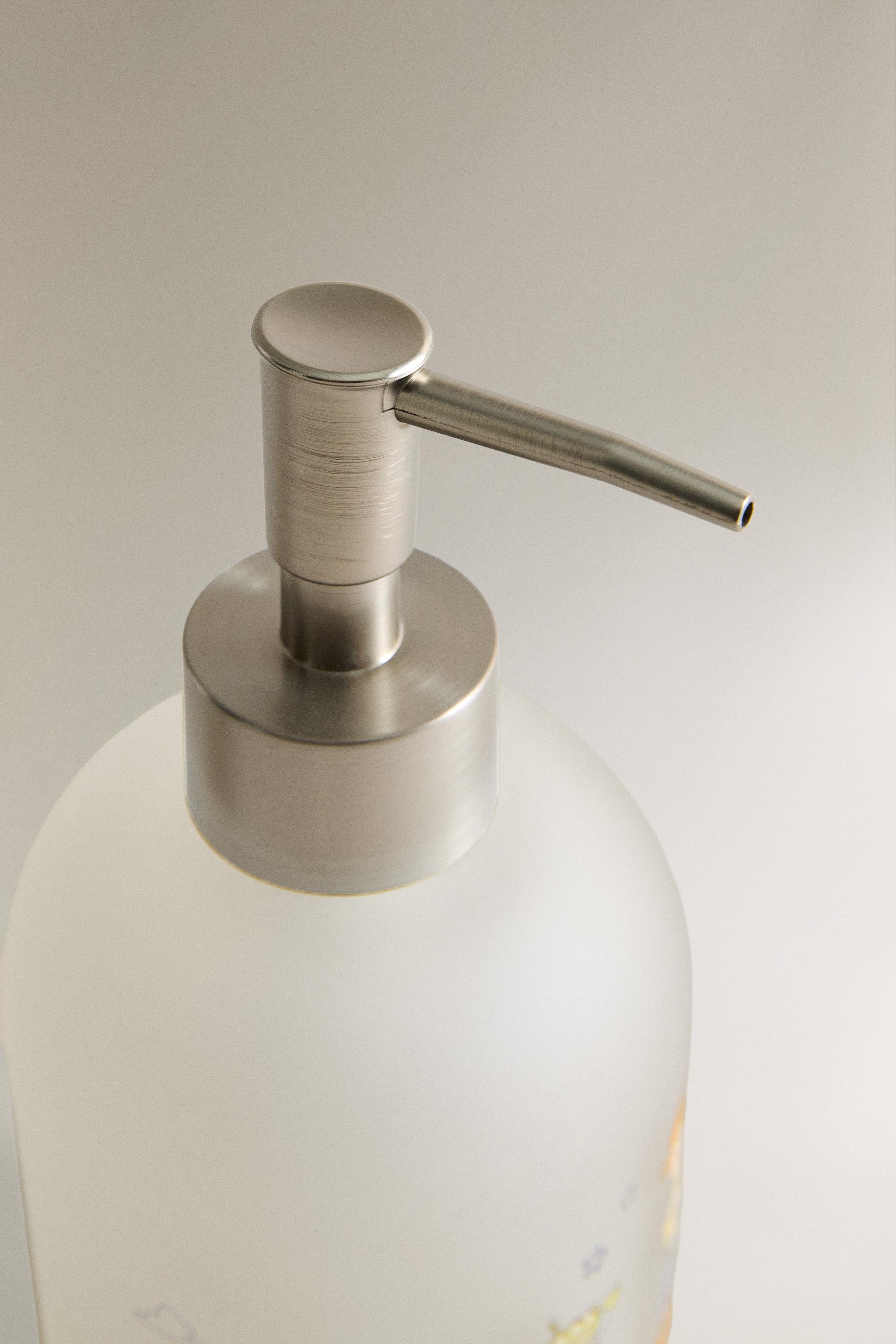 CHILDREN’S SOAP DISPENSER TOY STORY © DISNEY/PIXAR