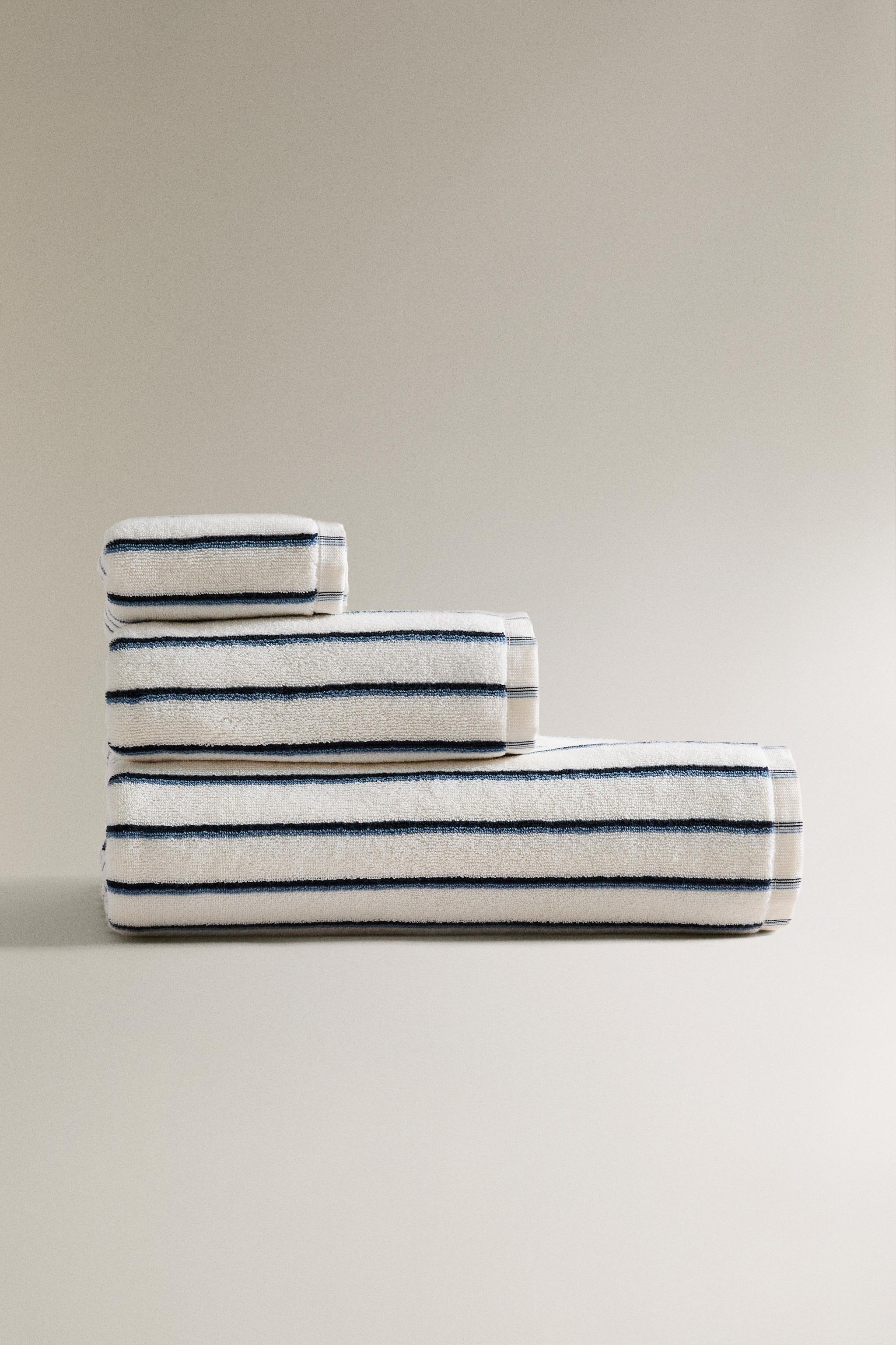 COLORED STRIPE BATH TOWEL