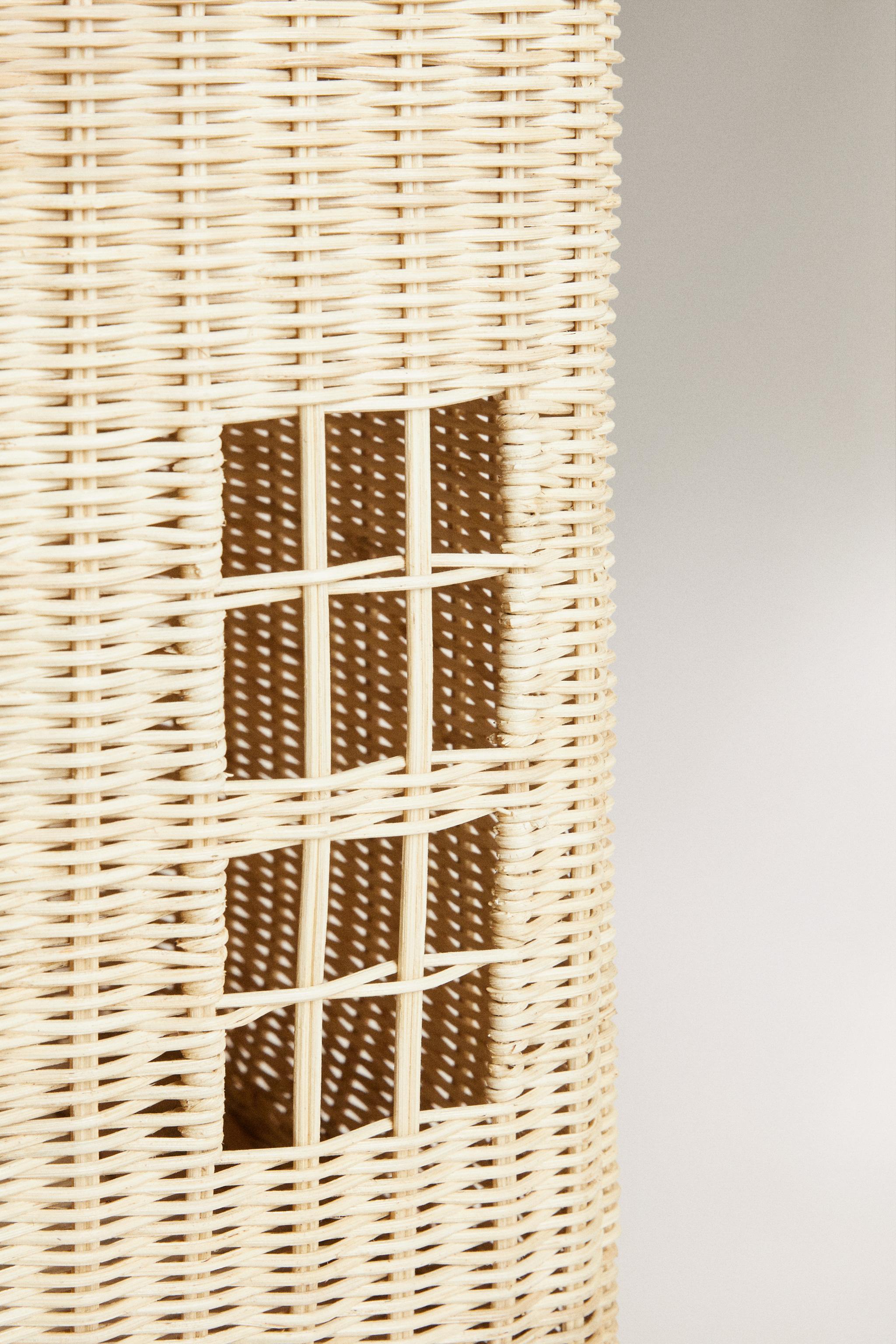 KIDS’ RATTAN HOUSE BASKET