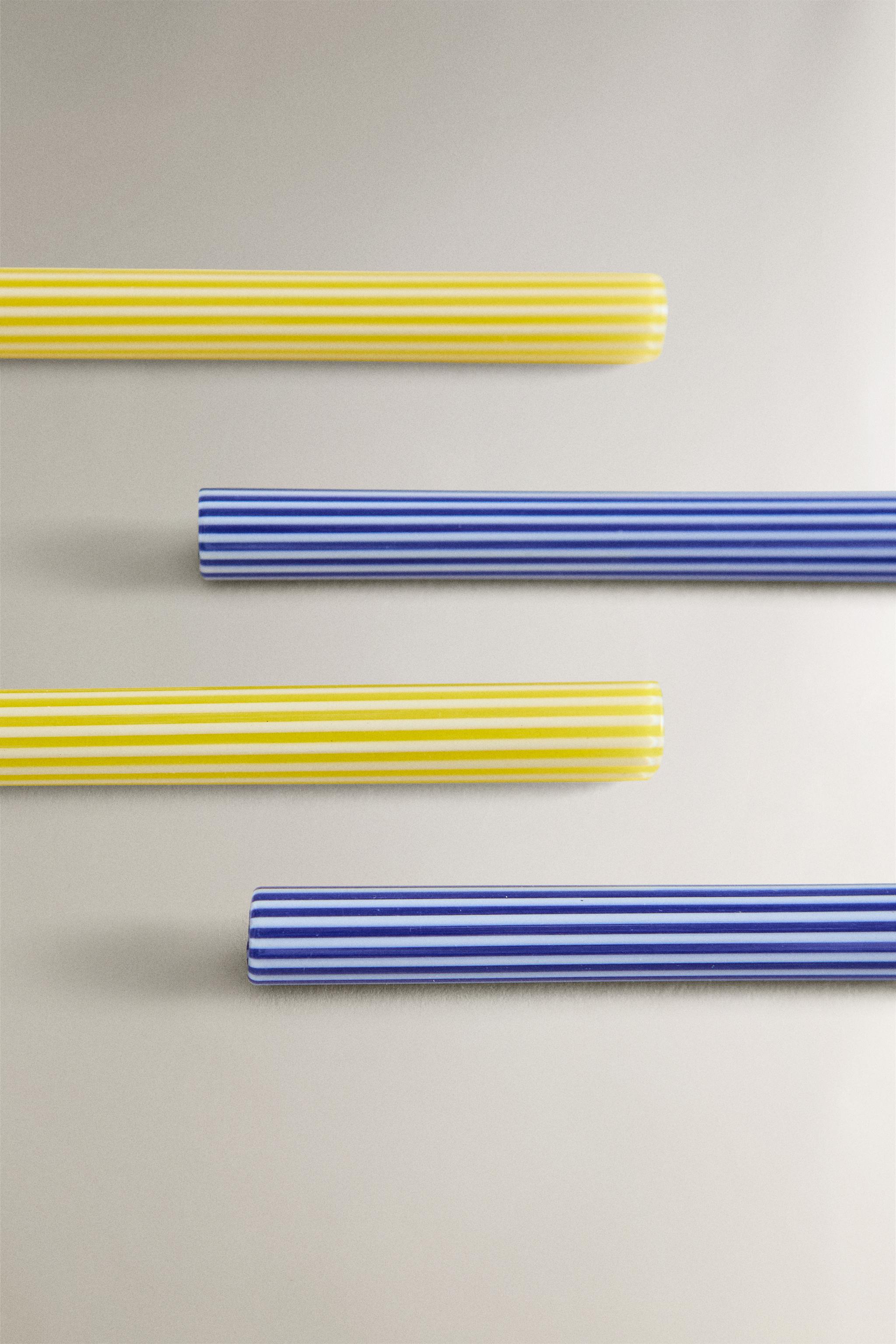 SET OF STRIPED BOROSILICATE GLASS STRAWS (SET OF 4)