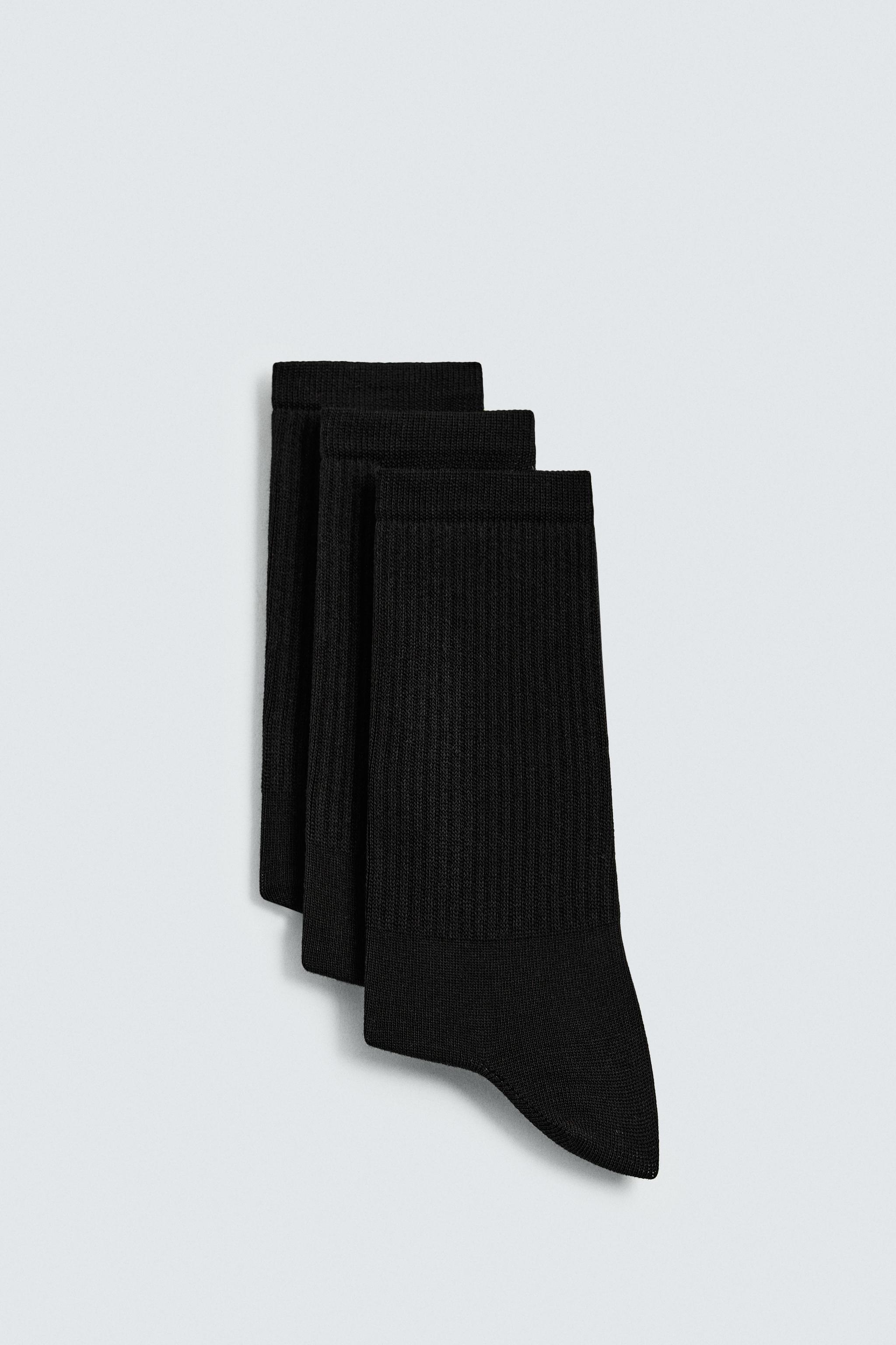 THREE-PACK OF BASIC RIBBED SOCKS