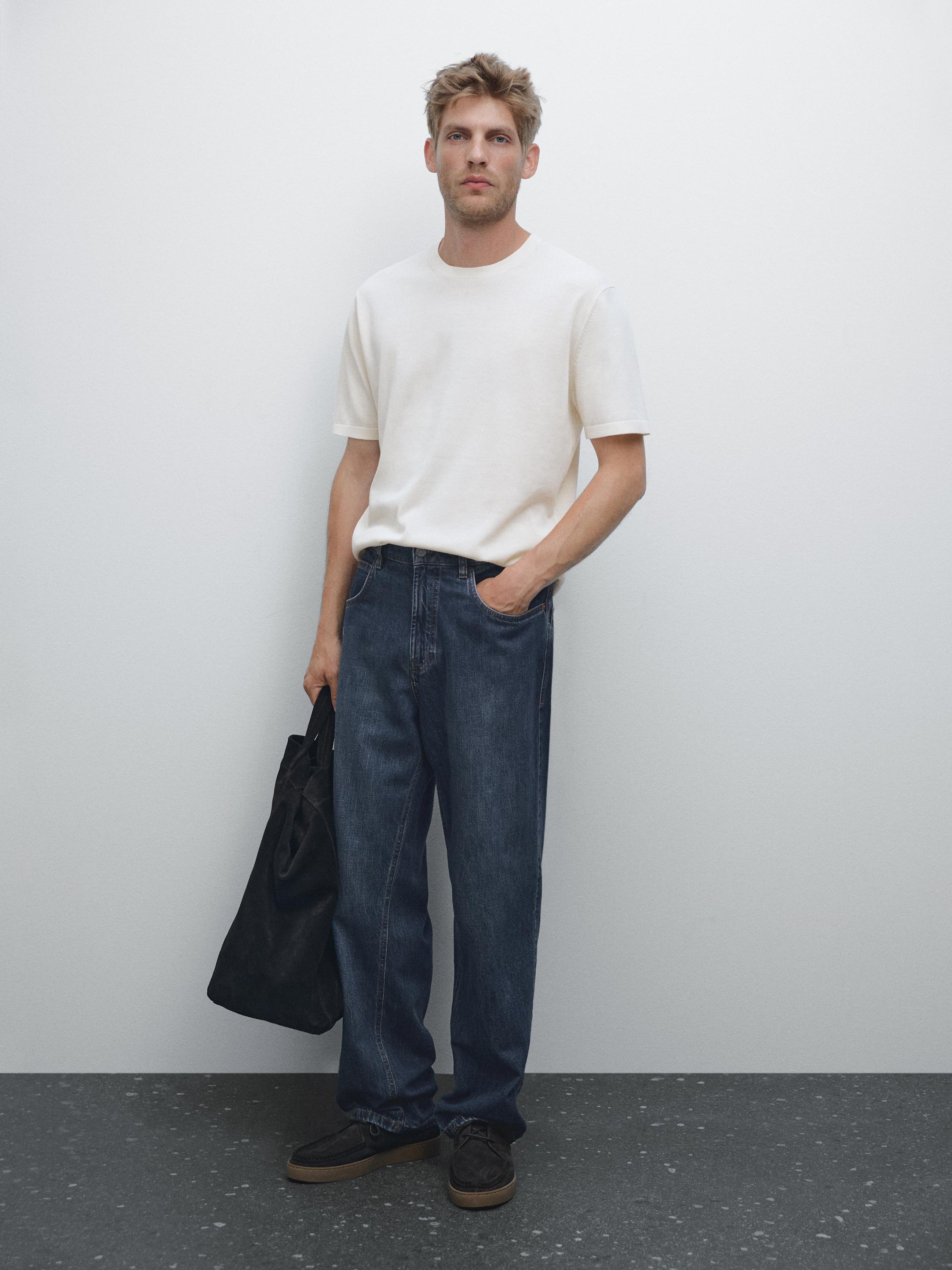 100% cotton knit T-shirt