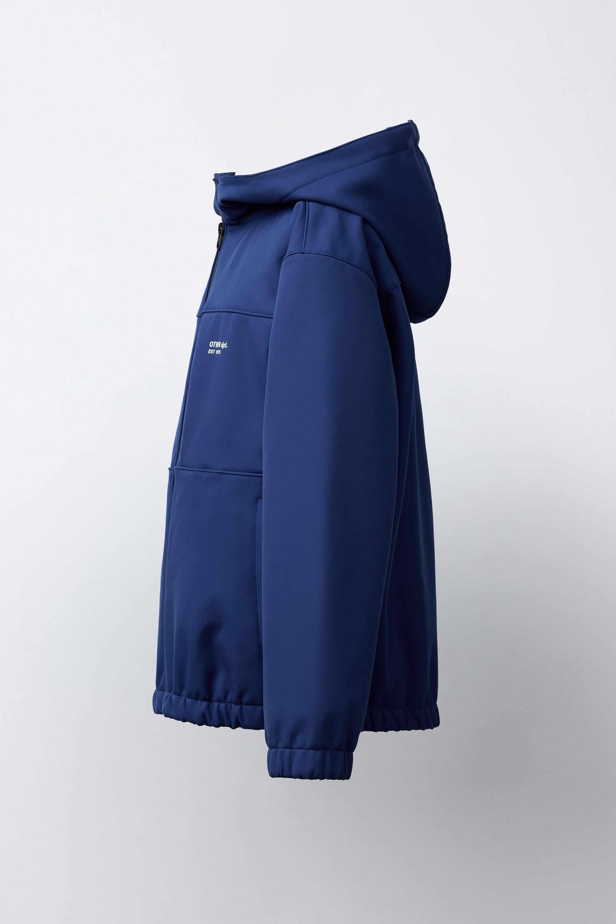HOODED TECHNICAL JACKET