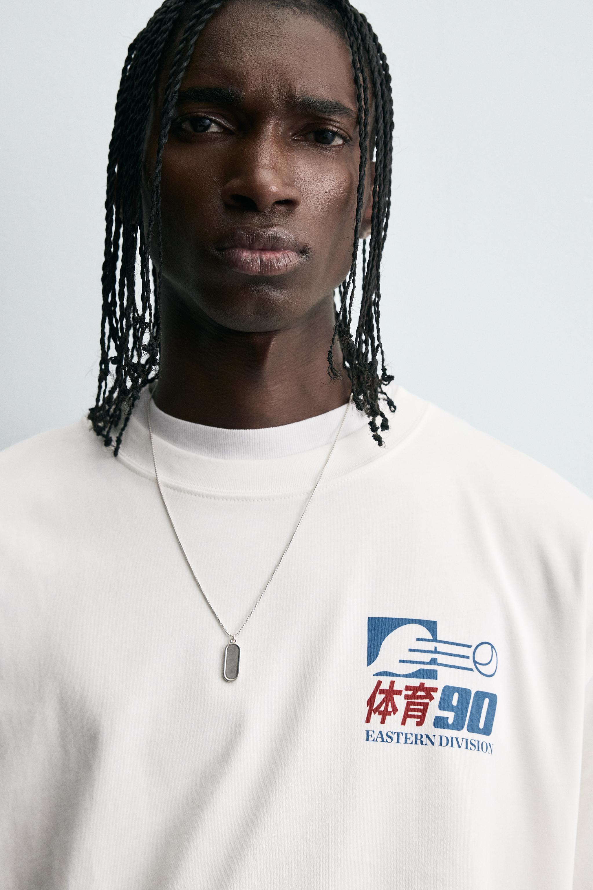 GRAPHIC PRINT T-SHIRT