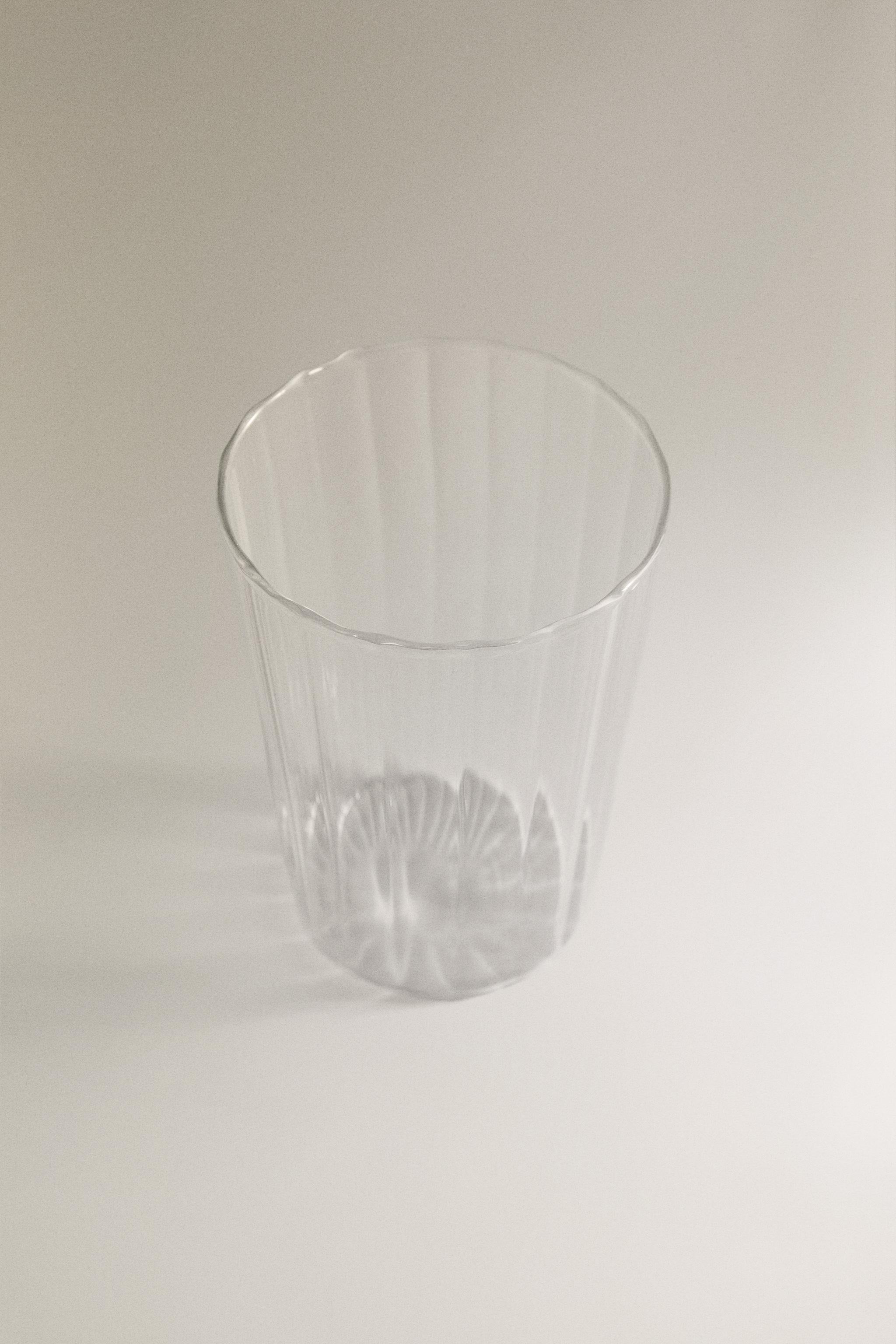 BOROSILICATE TUMBLER WITH LINES
