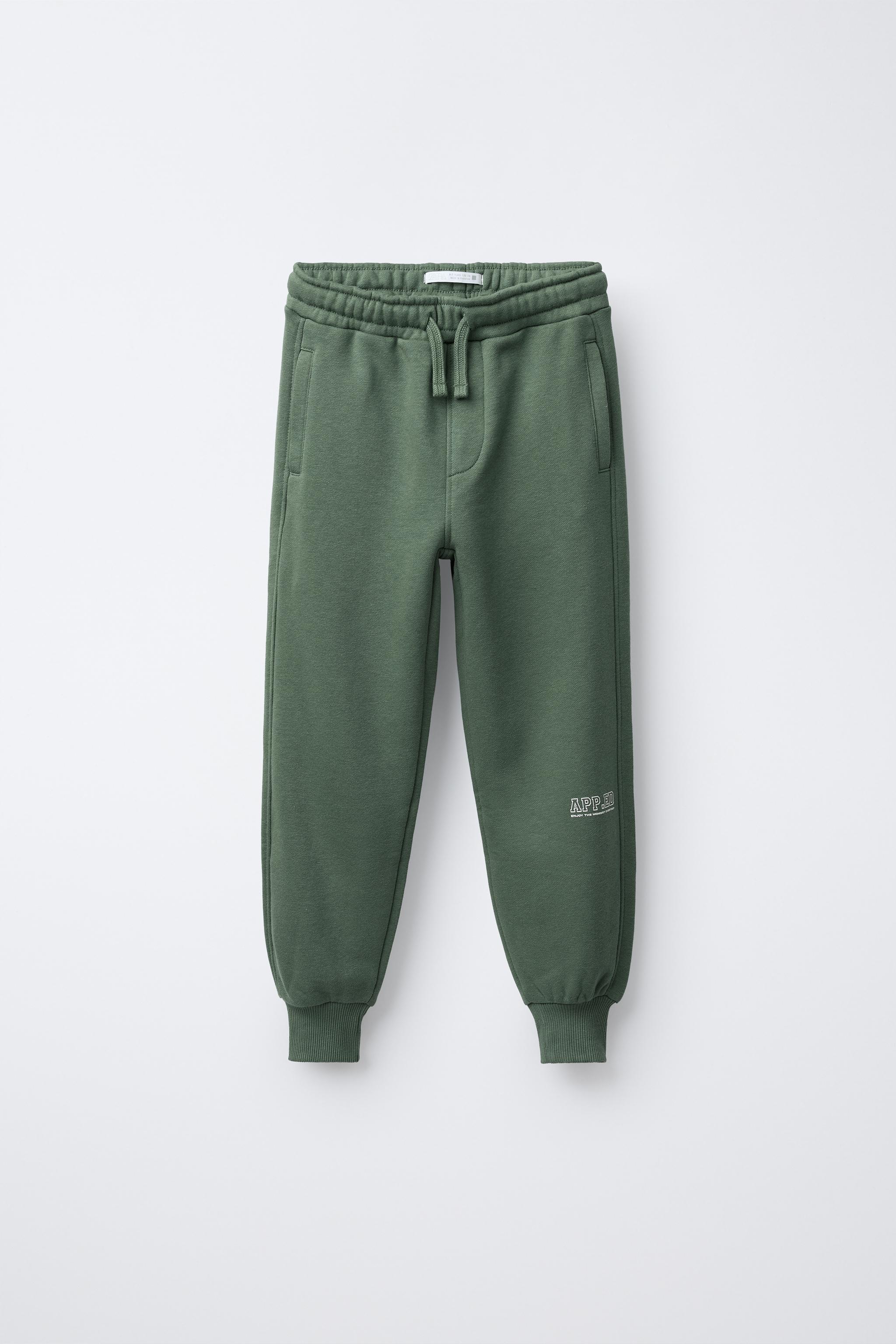 TEXT JOGGER PANTS AND SWEATSHIRT SET